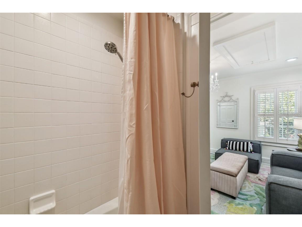 3313 W Mullen Avenue Tampa FL 33609 TB8367637 image37