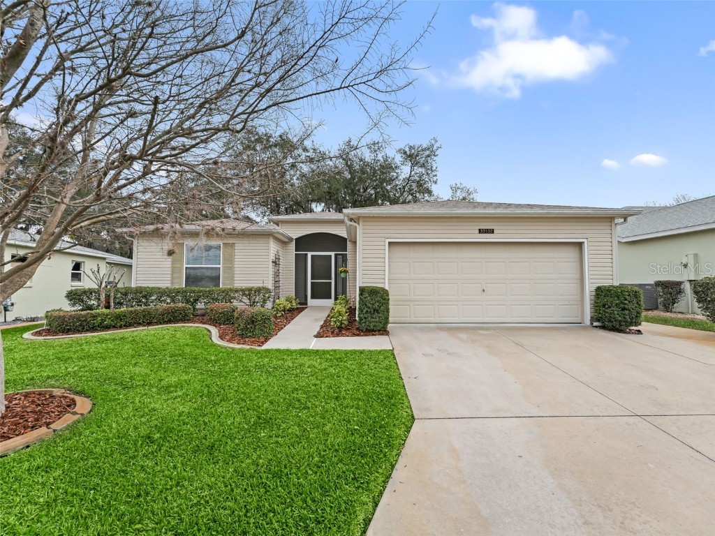 33132 Grand Cypress Way Leesburg FL 34748 G5078582 image1