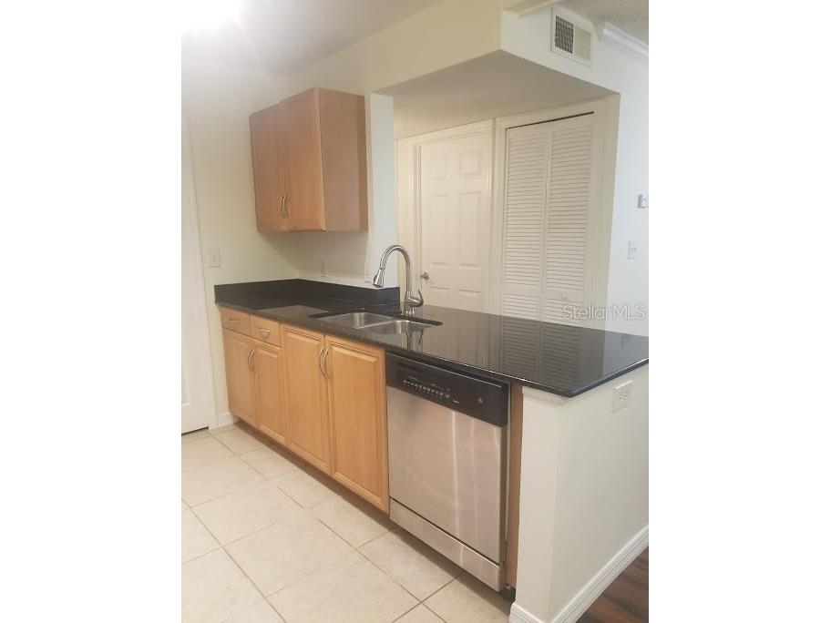 3314 Haviland Court #104 Palm Harbor FL 34684 TB8494712 image7