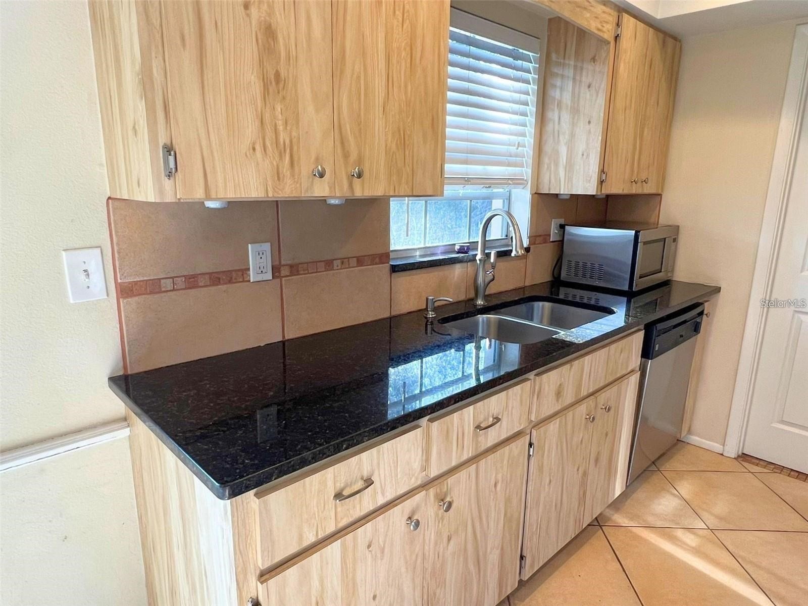 3314 Island Date Circle Sarasota FL 34232 A4698877 image12