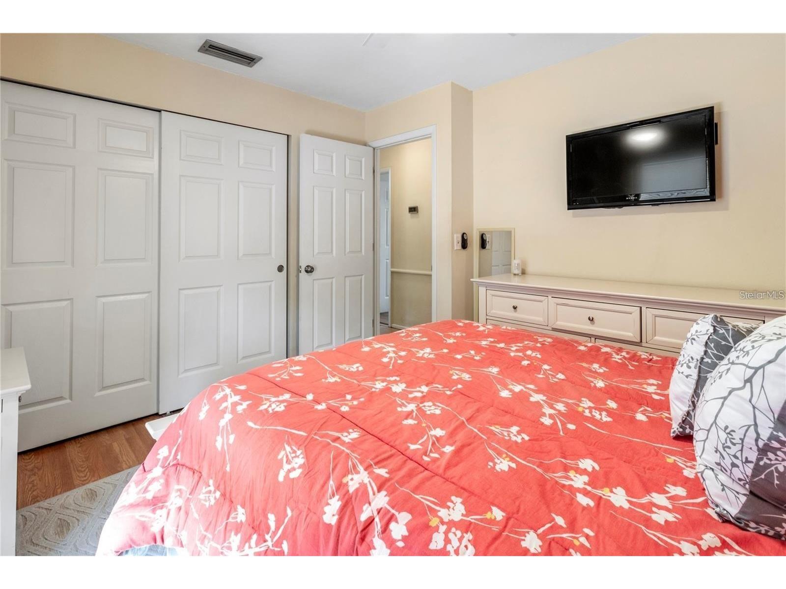 3314 Island Date Circle Sarasota FL 34232 A4698877 image25