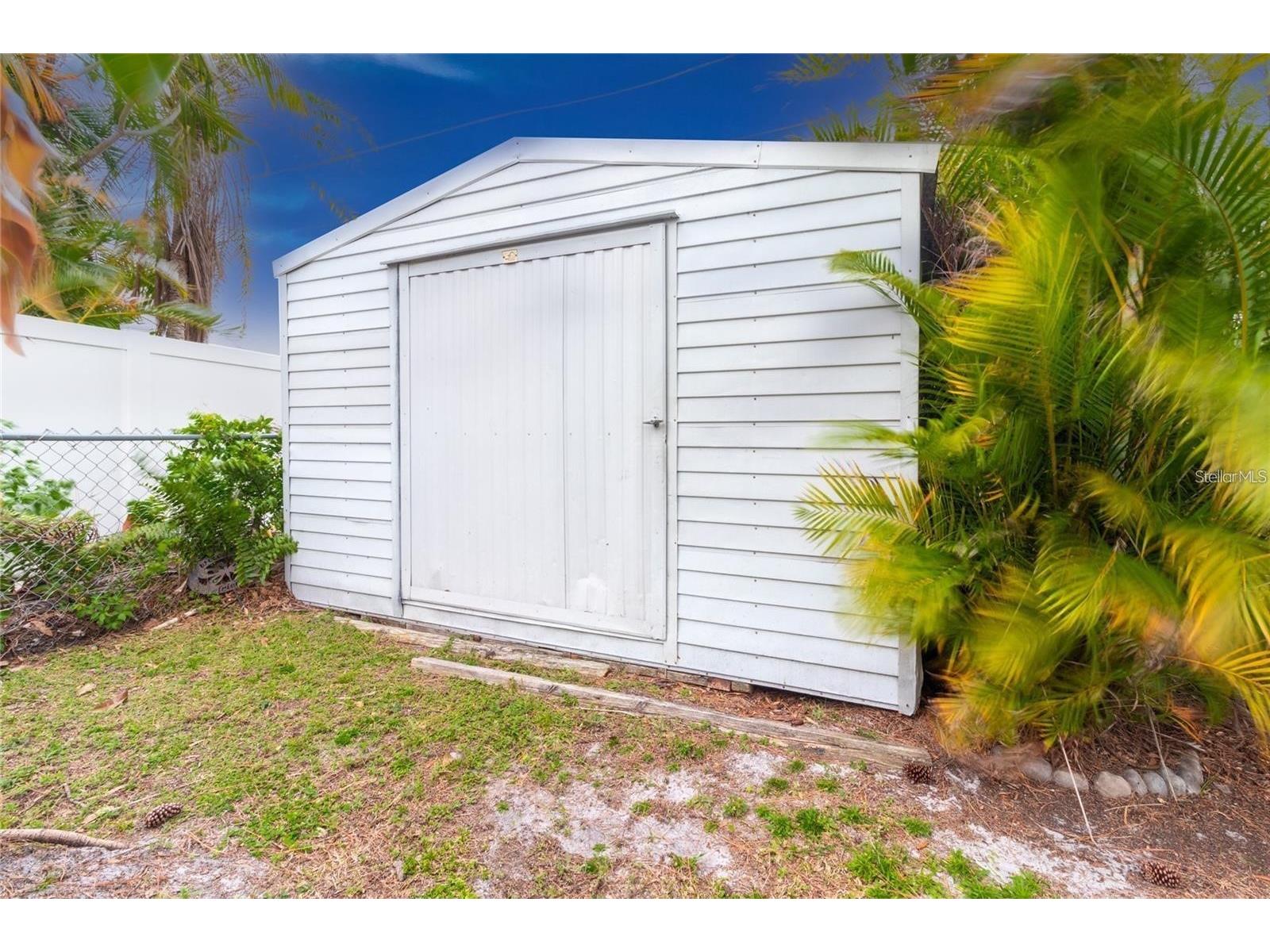3314 Island Date Circle Sarasota FL 34232 A4698877 image33