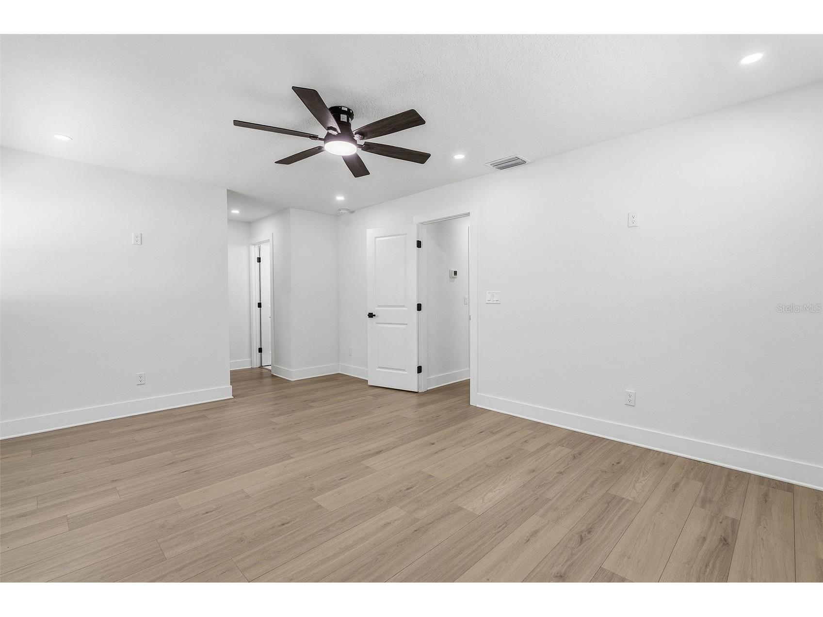 3314 W Aileen Street Tampa FL 33607 TB8512437 image21