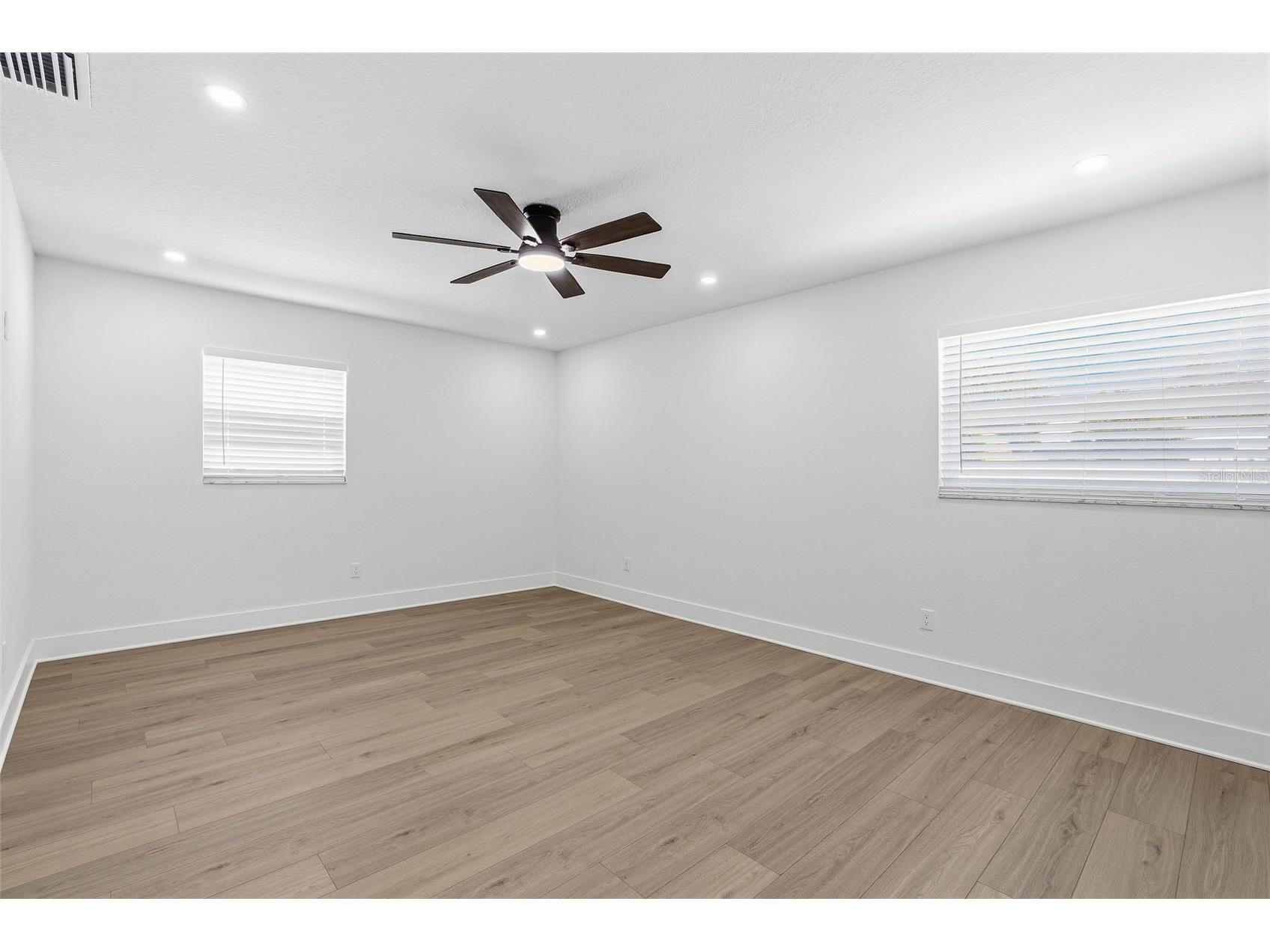 3314 W Aileen Street Tampa FL 33607 TB8512437 image23