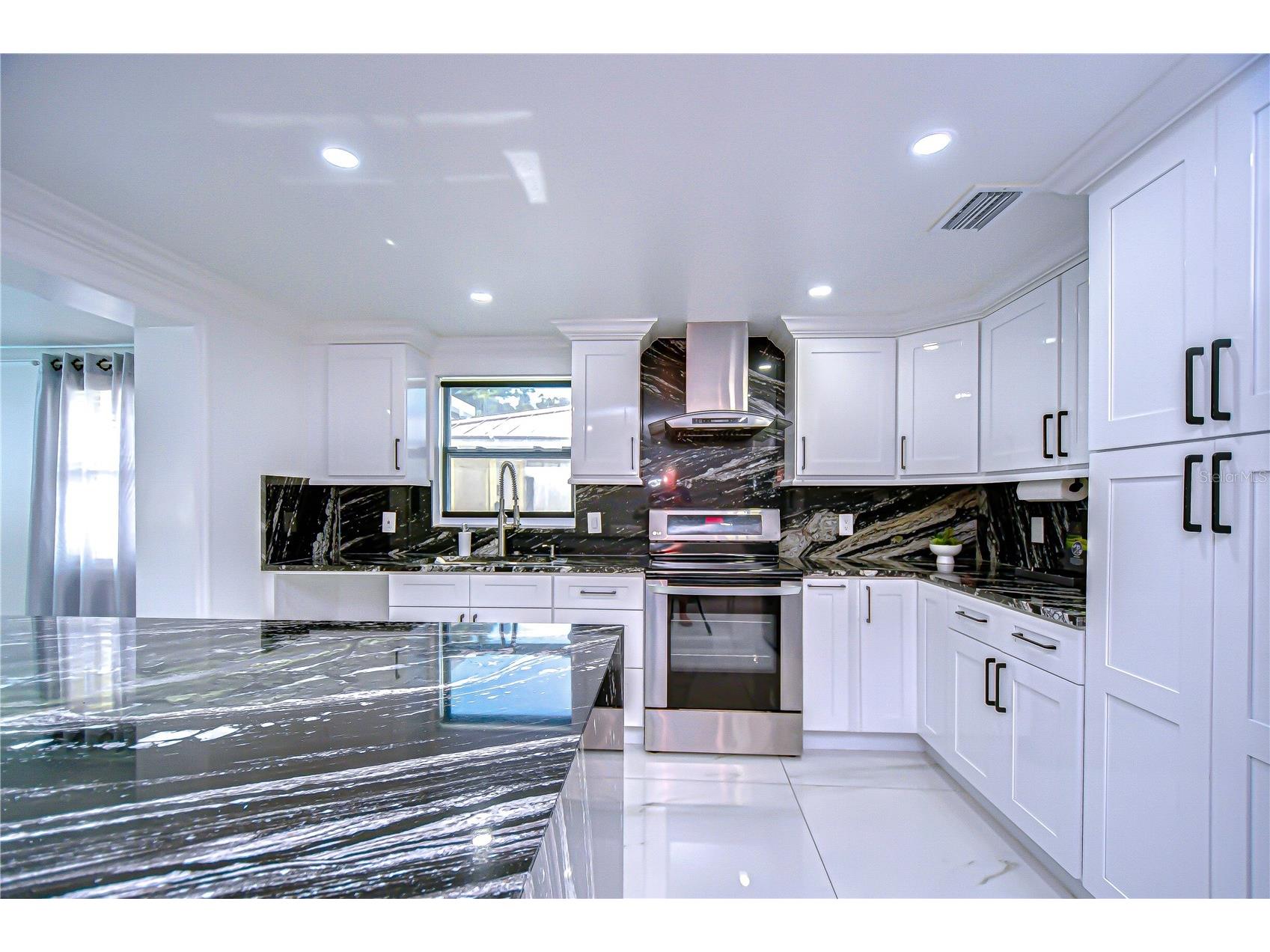 3314 W Kirby Street Tampa FL 33614 TB8501995 image13