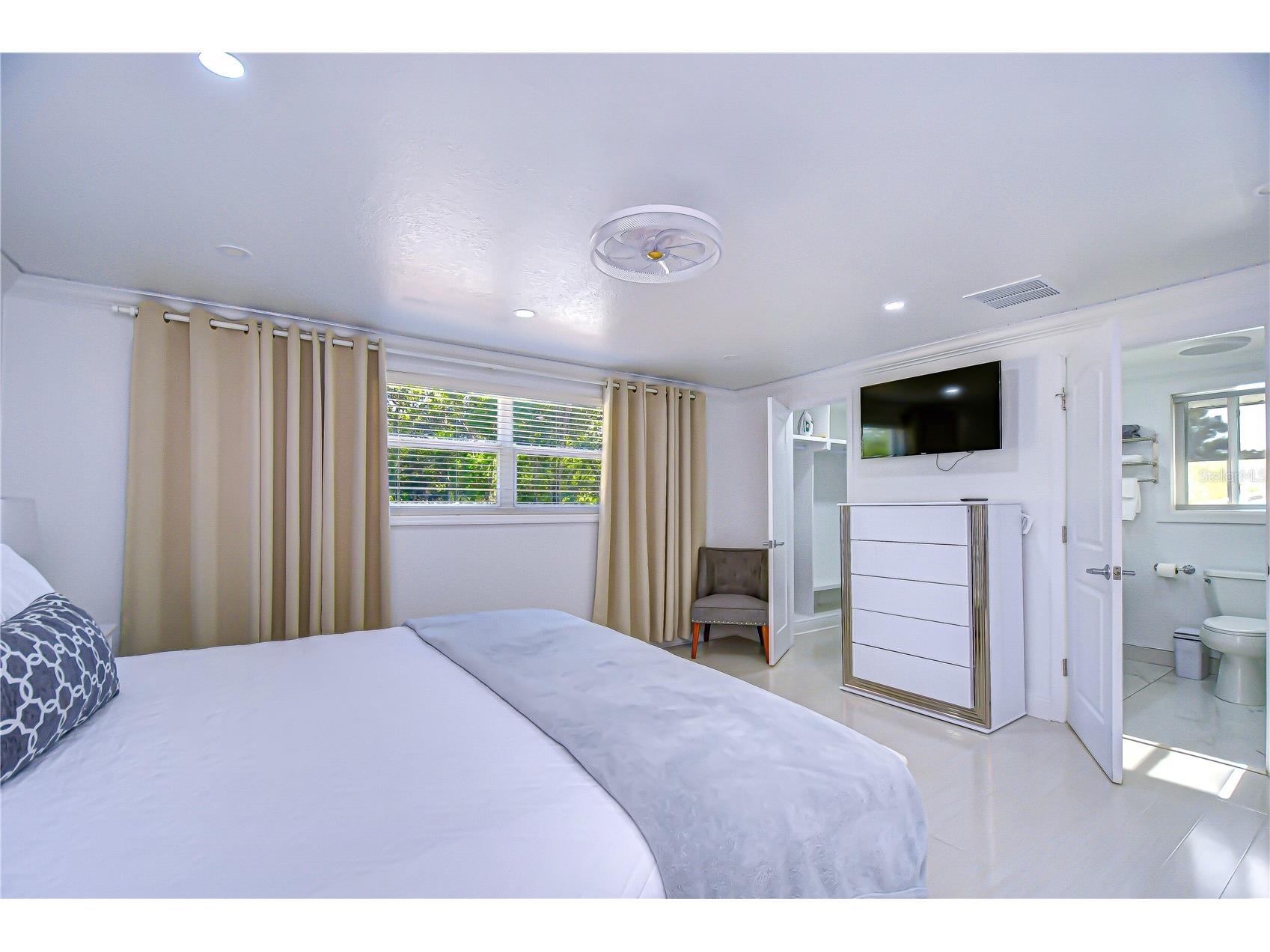 3314 W Kirby Street Tampa FL 33614 TB8501995 image24