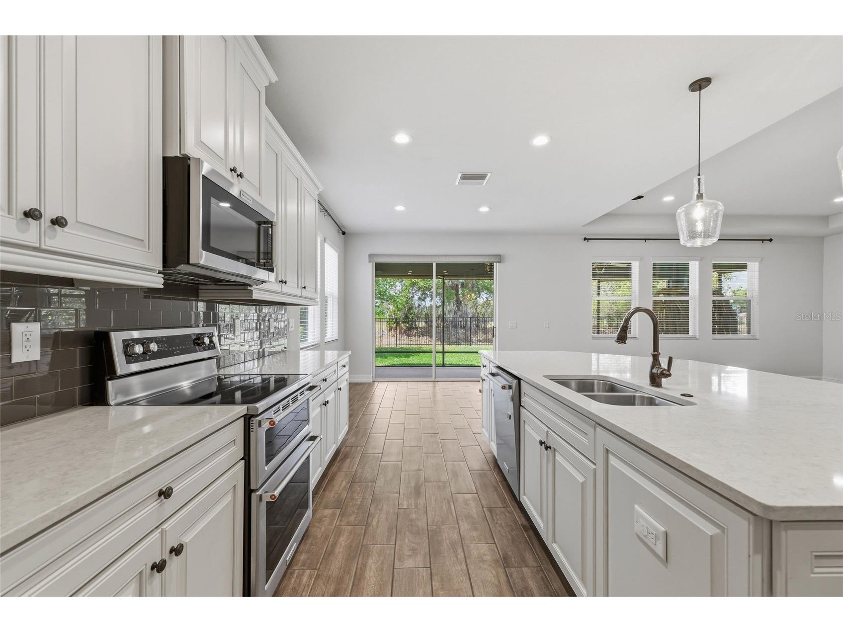 33140 Azalea Ridge Drive Wesley Chapel FL 33545 TB8503967 image3