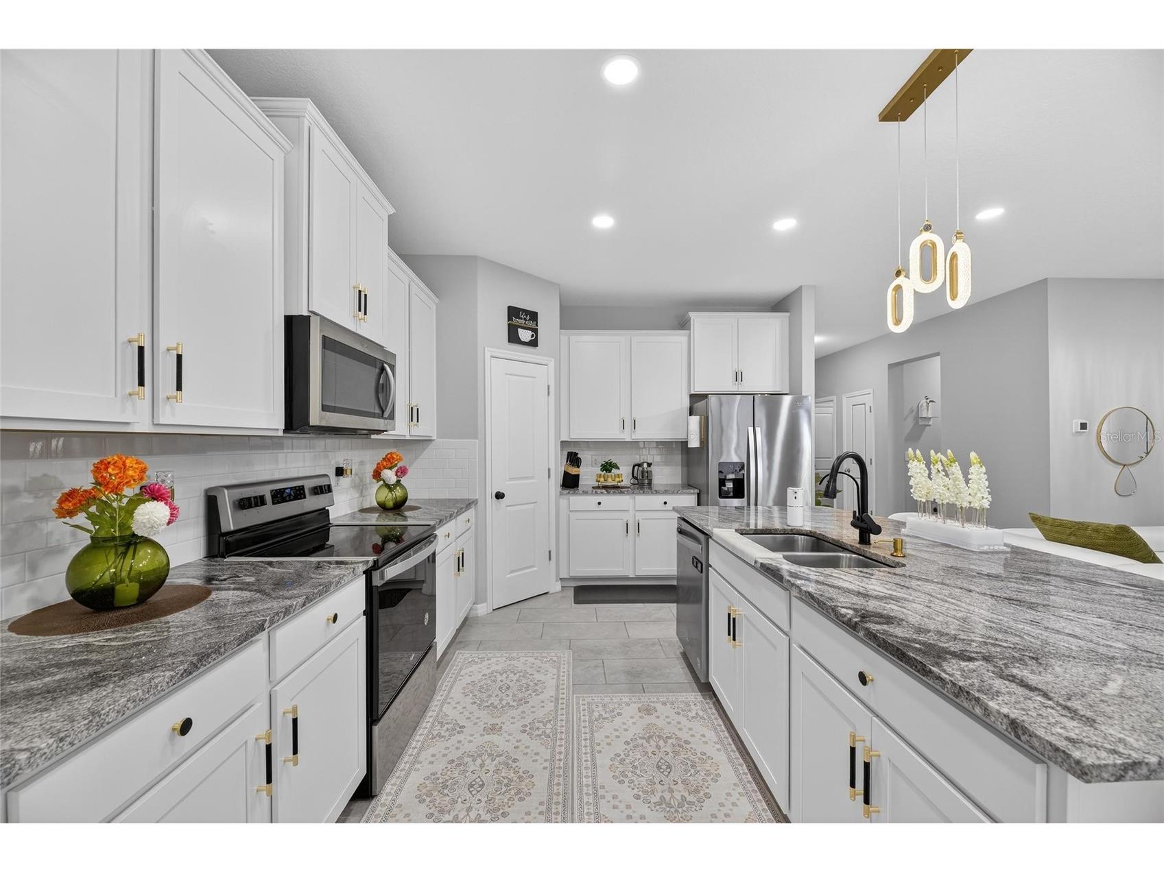 33146 Sand Creek Drive Wesley Chapel FL 33543 TB8479545 image20