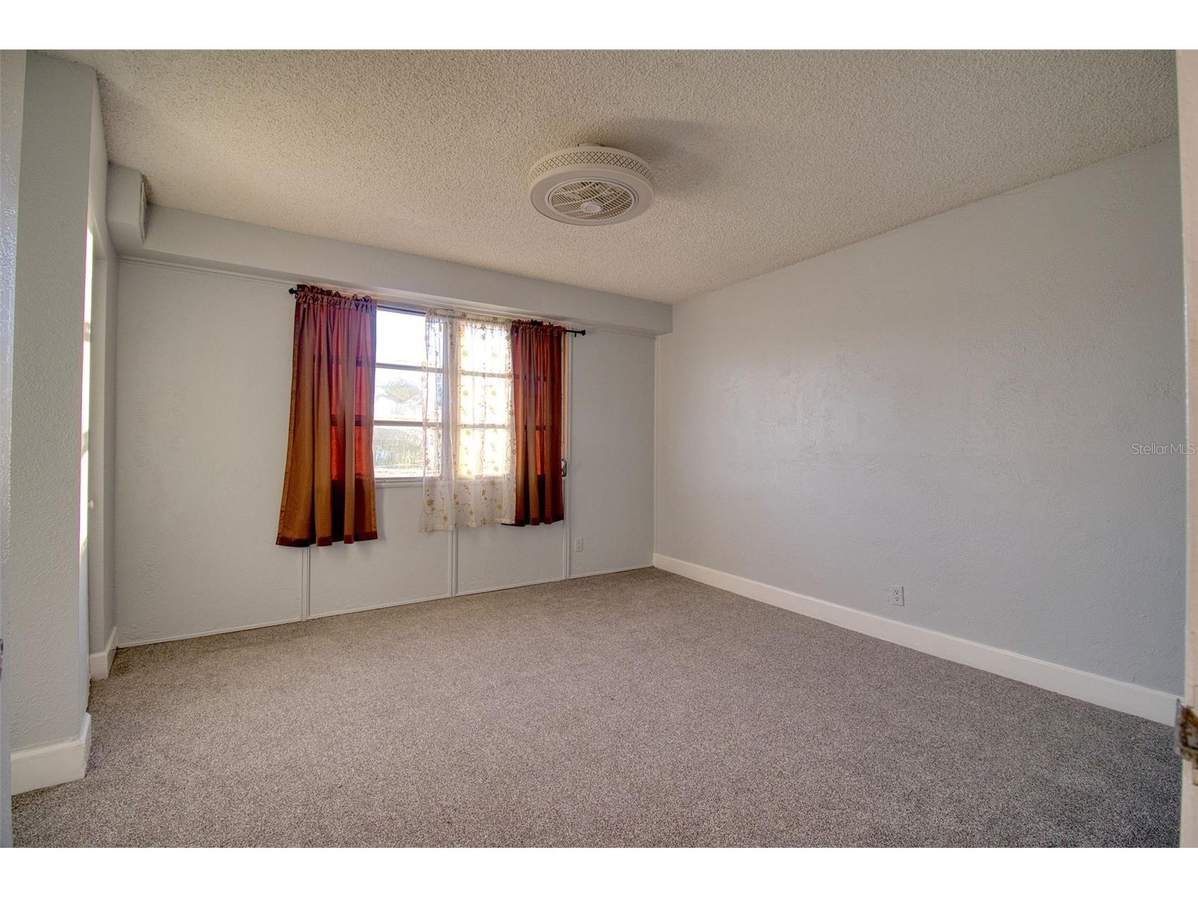 3315 58 Avenue S #608 Saint Petersburg FL 33712 TB8474902 image9