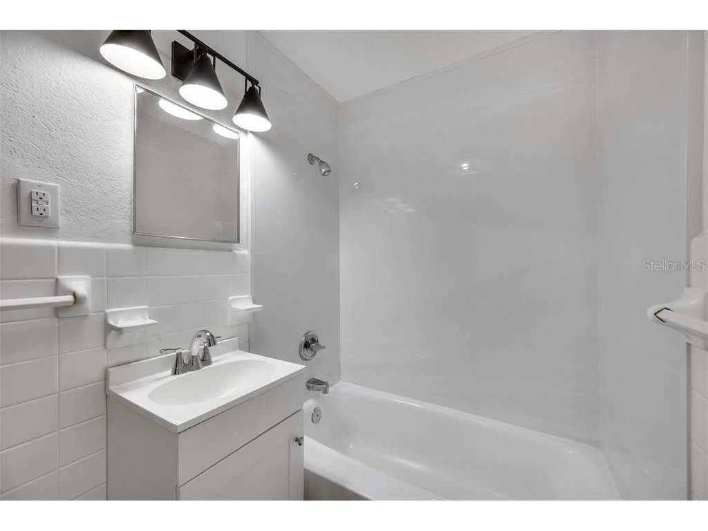 3315 58th Avenue S #103 Saint Petersburg FL 33712 TB8521496 image4
