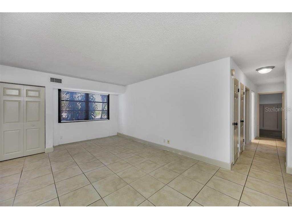 3315 58th Avenue S #103 Saint Petersburg FL 33712 TB8521496 image8