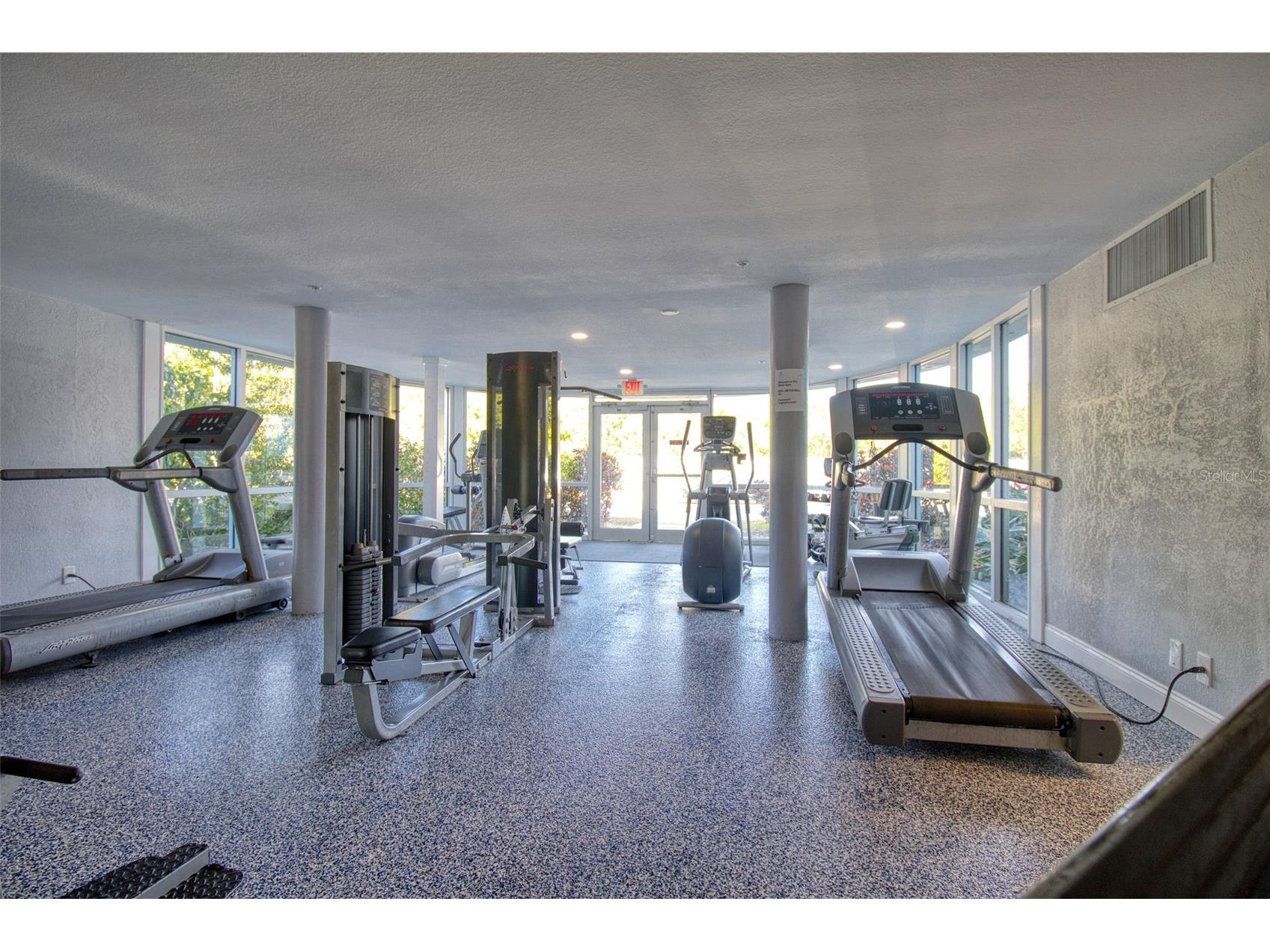 3315 58th Avenue S #112 Saint Petersburg FL 33712 TB8456361 image19