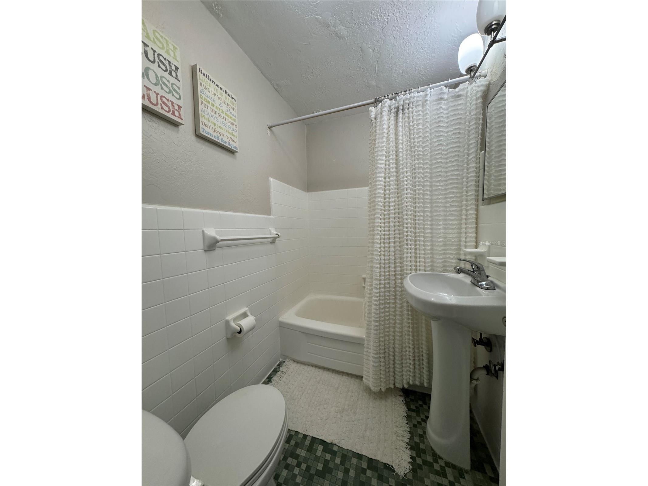 3315 58th Avenue S #201 Saint Petersburg FL 33712 O6422833 image18