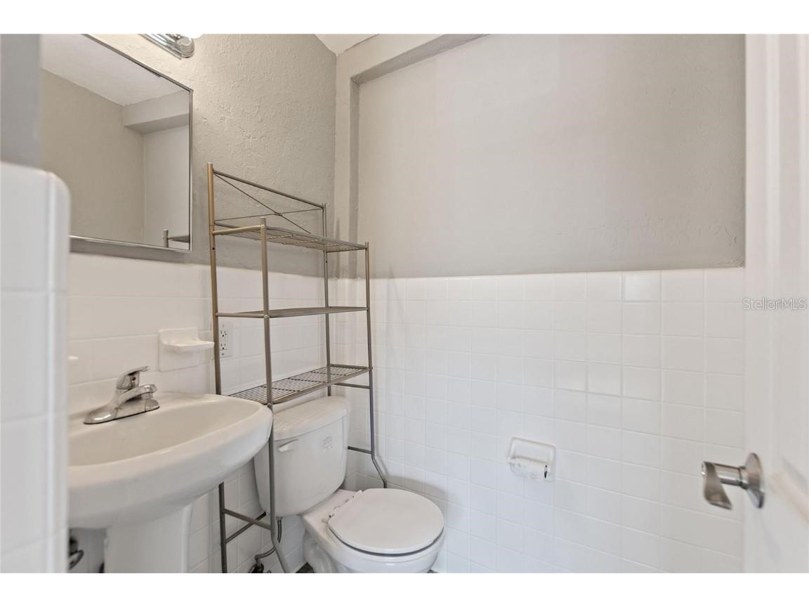 3315 58th Avenue S #202 Saint Petersburg FL 33712 TB8452539 image17