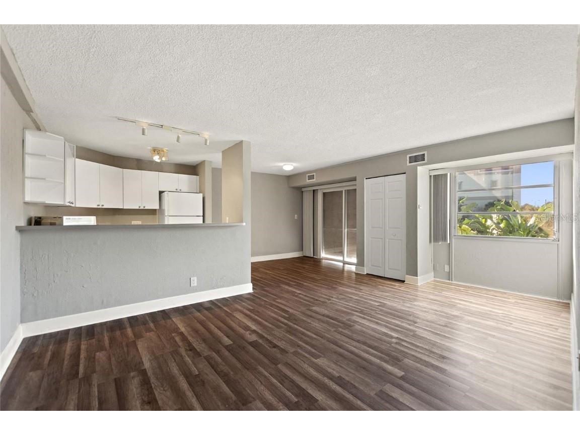 3315 58th Avenue S #202 Saint Petersburg FL 33712 TB8452539 image19