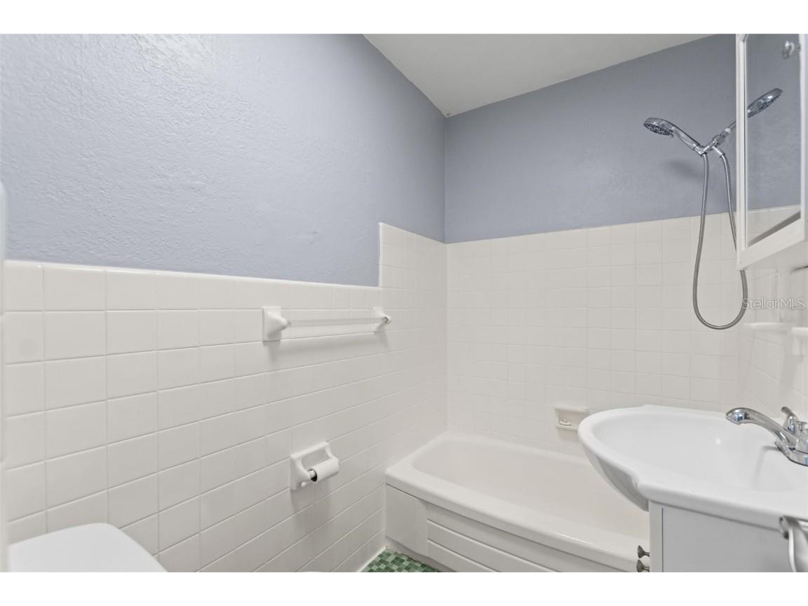 3315 58th Avenue S #610 Saint Petersburg FL 33712 TB8429938 image21