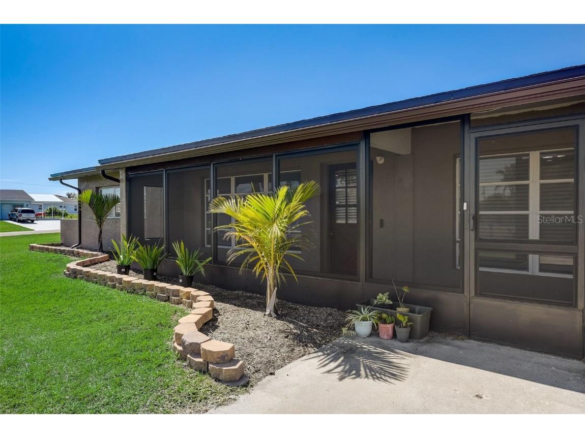 3315 Dover Drive Punta Gorda FL 33983 N6131437 image1