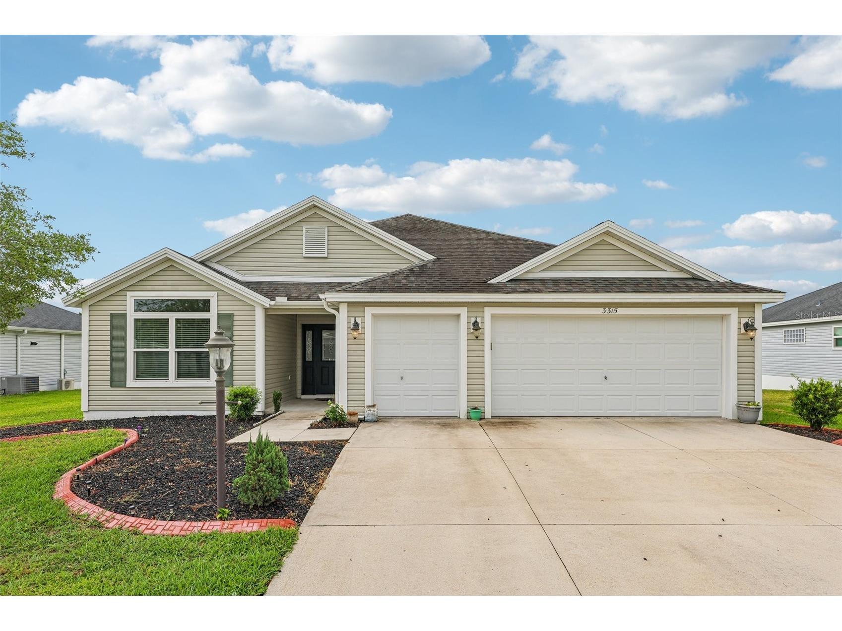 3315 Dzuro Drive Oxford FL 34484 G5112159 image1