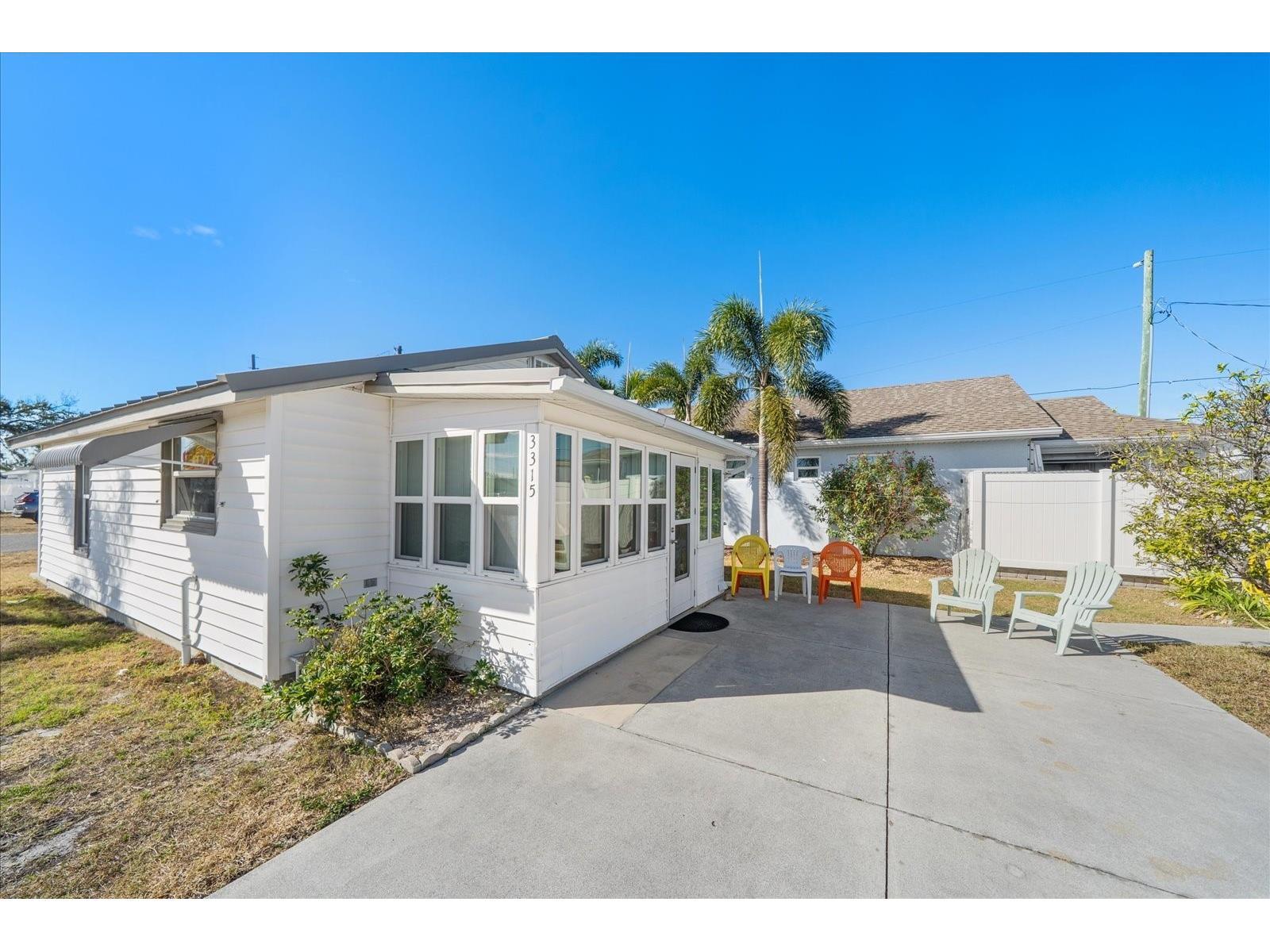 3315 Fry Street Sarasota FL 34239 A4682832 image1
