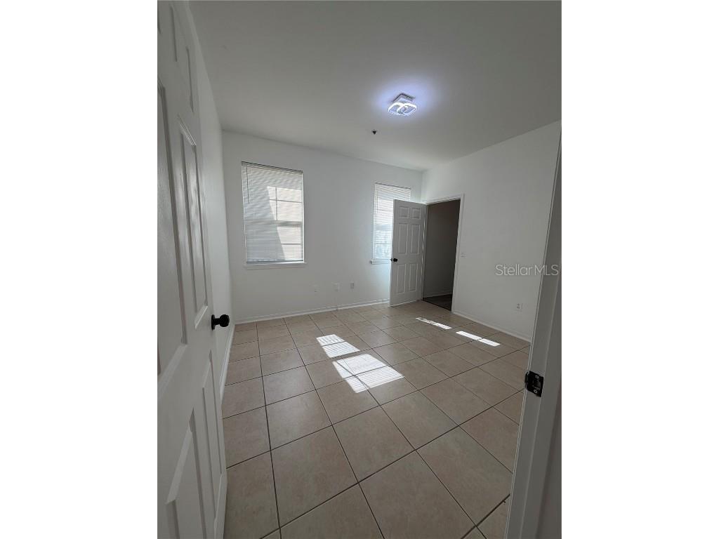 3315 Parkchester Square Boulevard #301 Orlando FL 32835 O6328650 image12