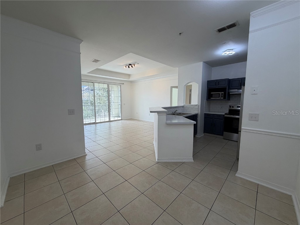 3315 Parkchester Square Boulevard #301 Orlando FL 32835 O6328650 image2