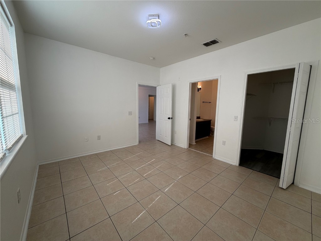 3315 Parkchester Square Boulevard #301 Orlando FL 32835 O6328650 image5