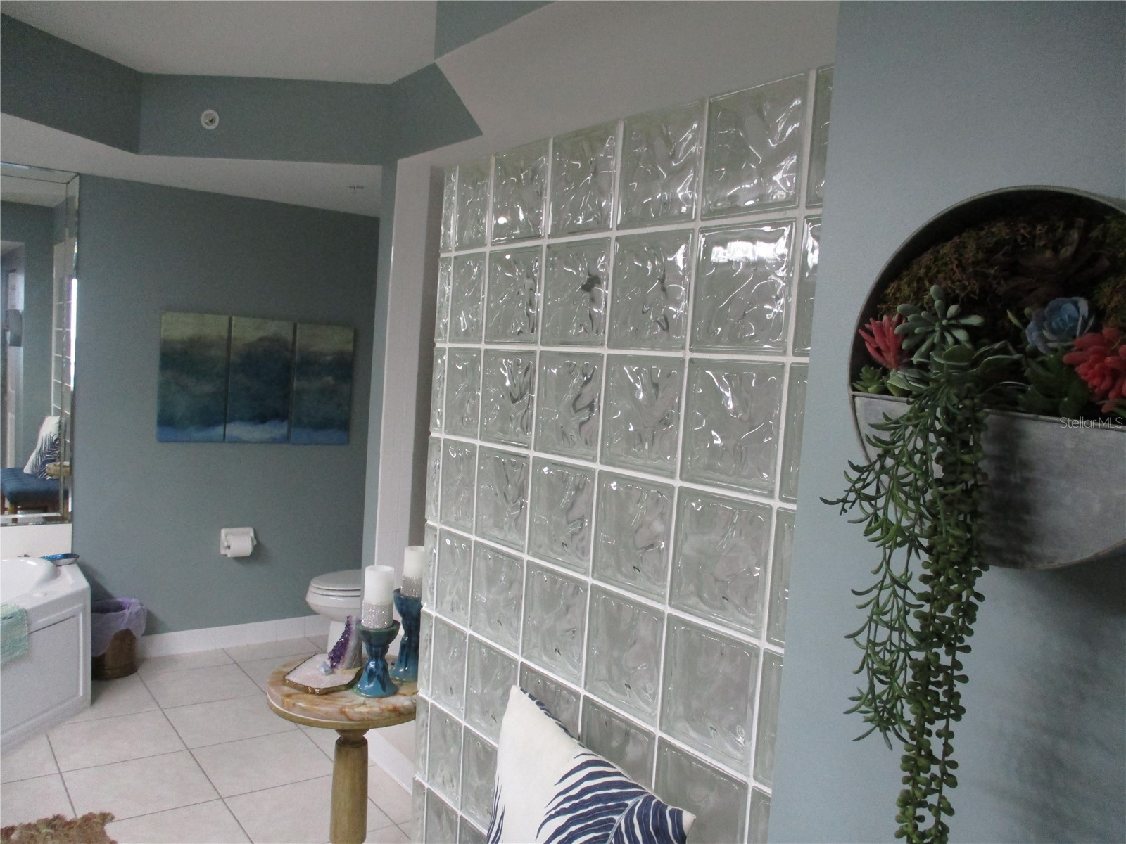 3315 S Atlantic Avenue #806 Daytona Beach Shores FL 32118 - ATLANTIC OCEAN ON EAST. ICW ON THE WEST FC315104 image14