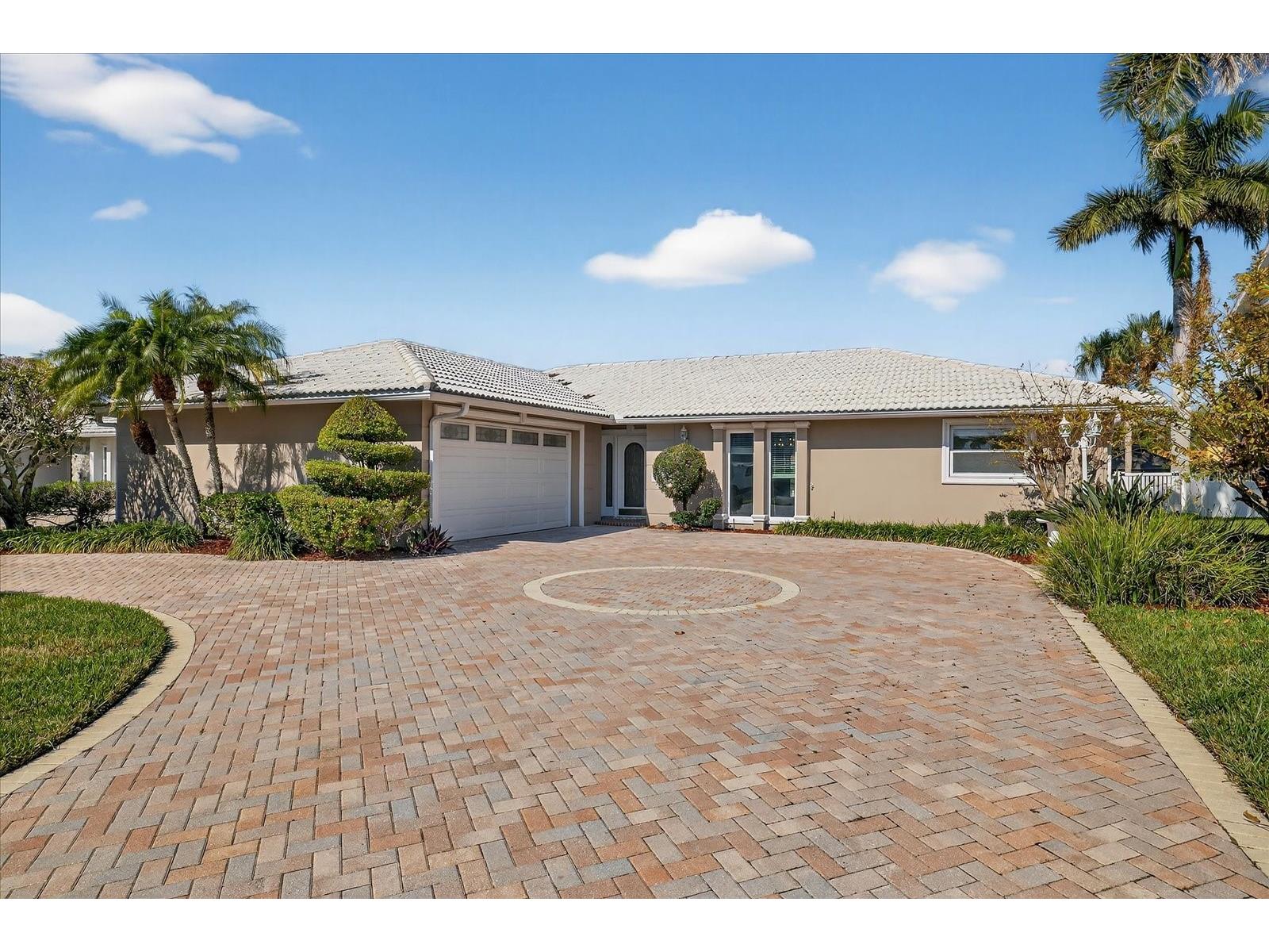3315 Seaway Drive New Port Richey FL 34652 W7880877 image1