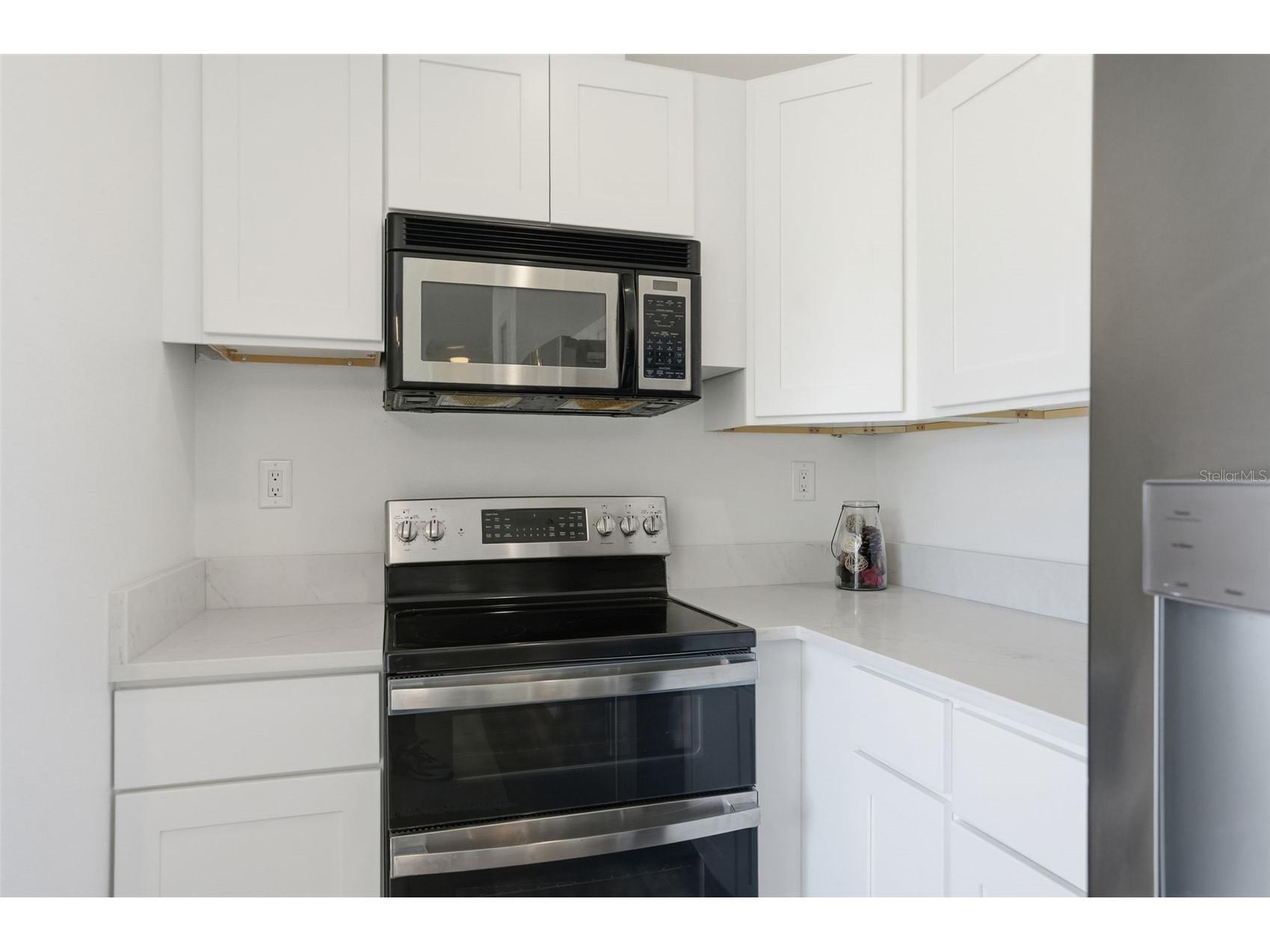 3315 Southwest Boulevard Spring Hill FL 34606 W7882496 image14