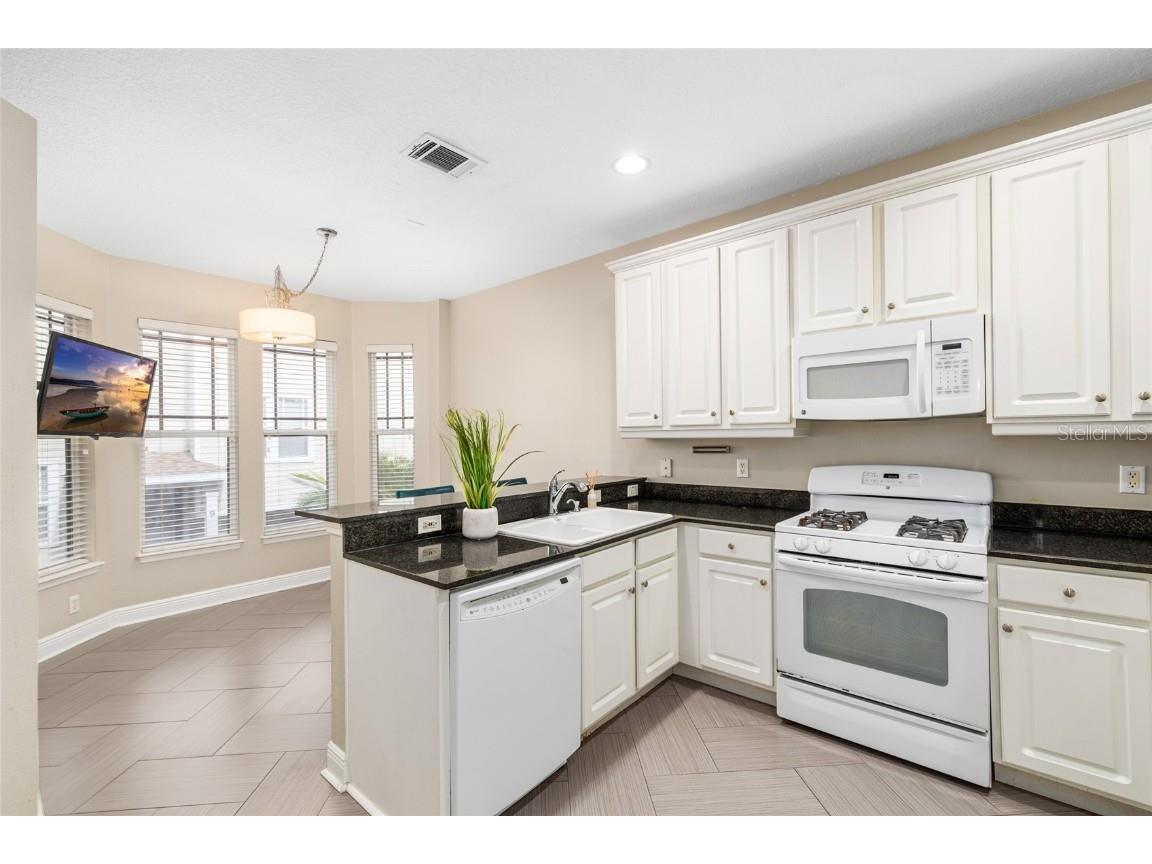 3315 W De Leon Street #7 Tampa FL 33609 TB8407821 image17