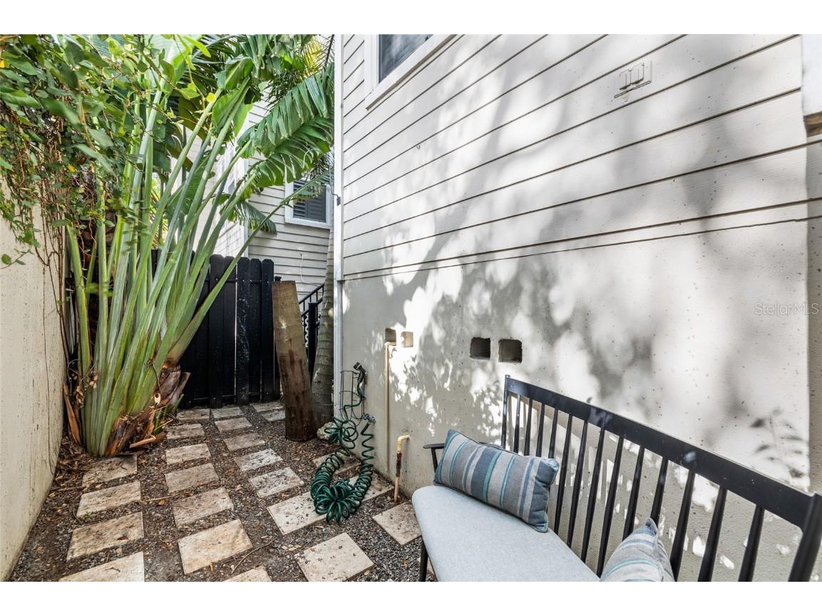 3315 W De Leon Street #7 Tampa FL 33609 TB8407821 image52