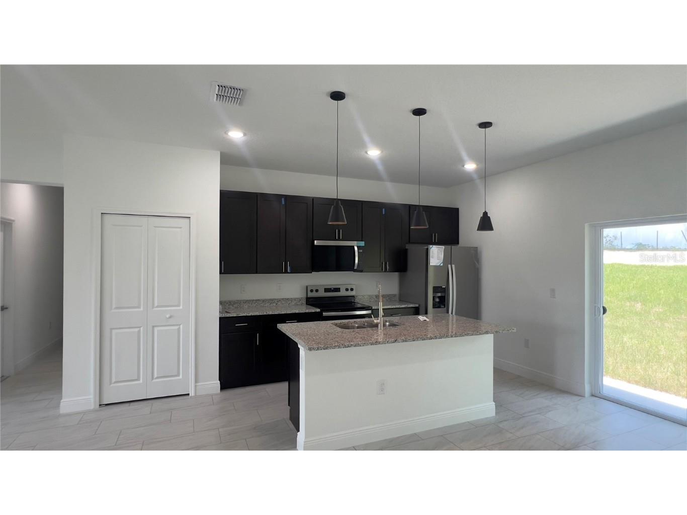 3315 W Montgomery Lane Citrus Springs FL 34433 O6359443 image5