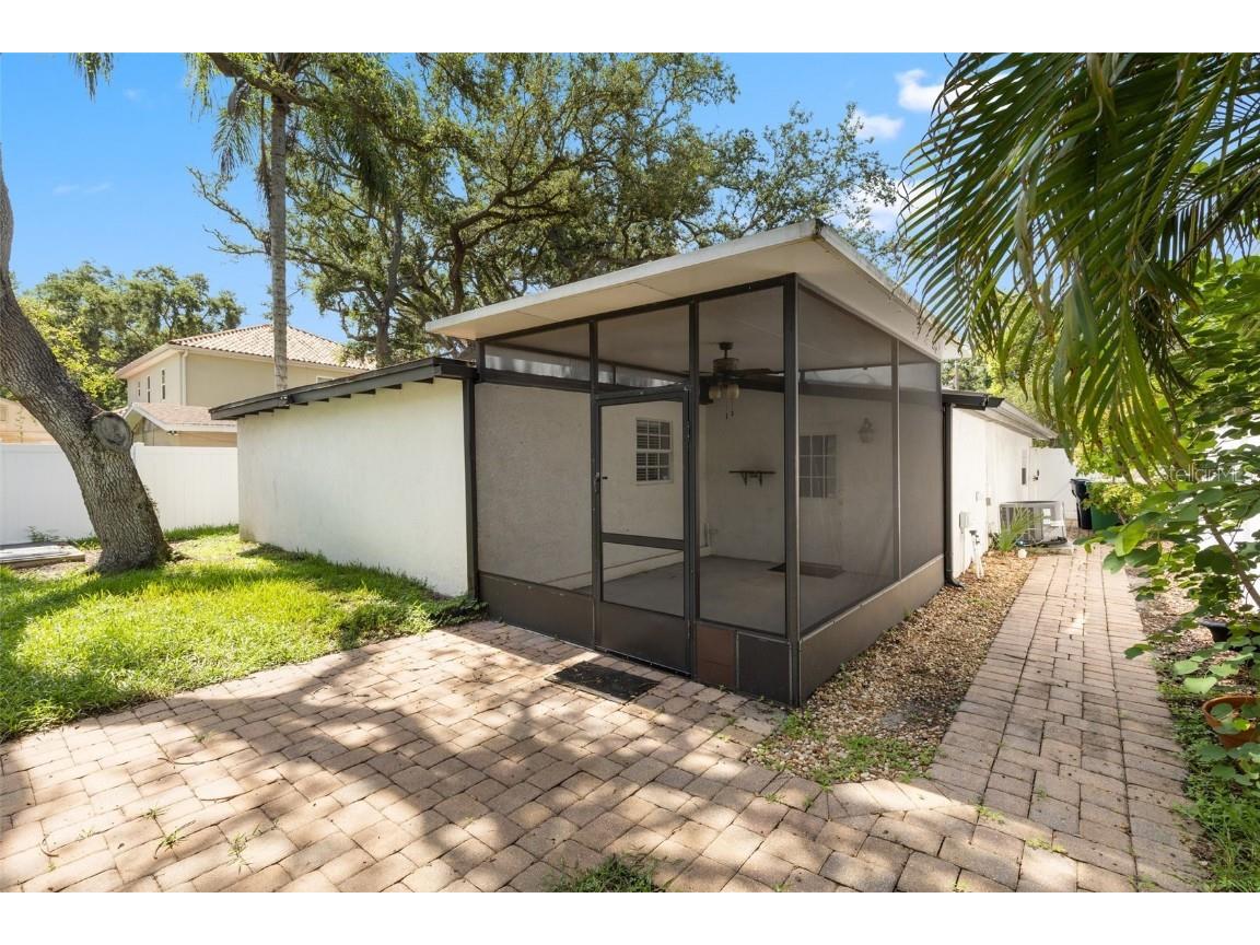 3315 W Villa Rosa Street Tampa FL 33611 TB8406468 image38