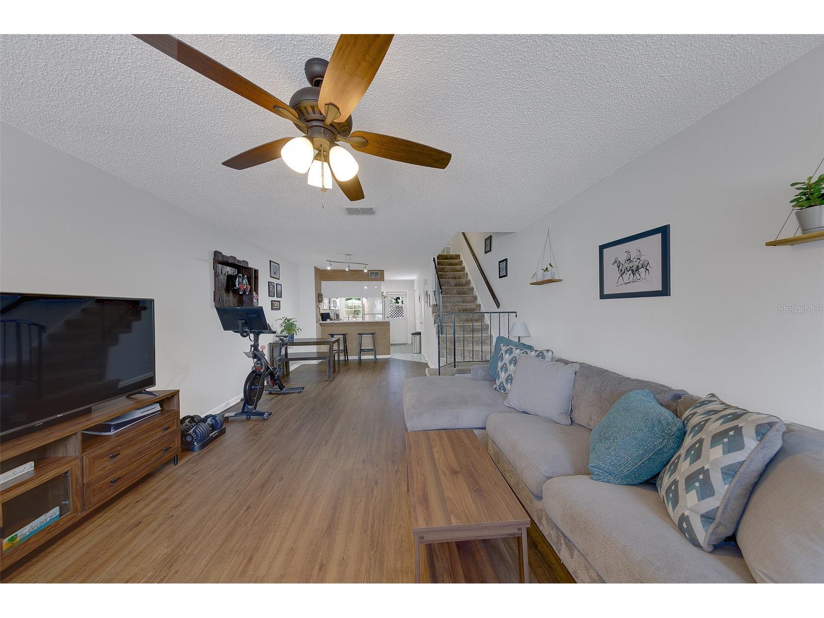 3315 W Wyoming Circle #3315 Tampa FL 33611 TB8528236 image3