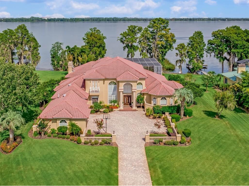 3316 Eagles Trace Winter Haven FL 33884 - LAKE ELOISE P4926232 image1