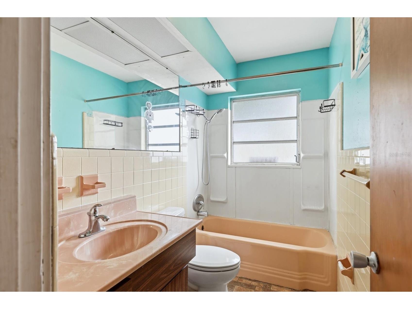 3316 Jolson Drive Sarasota FL 34237 A4693787 image17