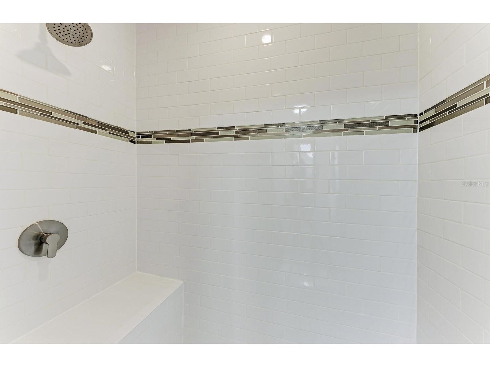 3316 Vivienda Boulevard Bradenton FL 34207 A4685946 image12
