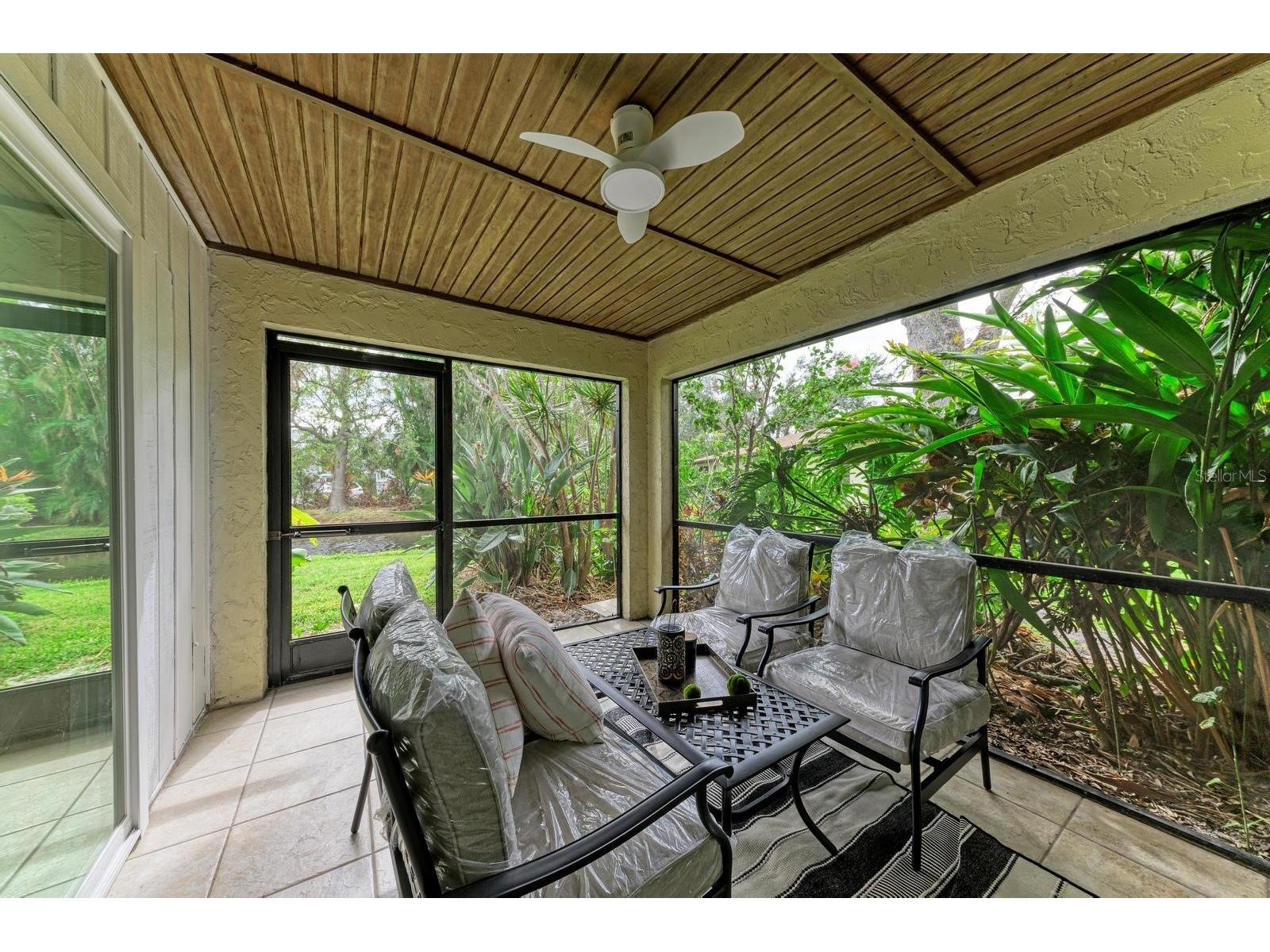 3316 Vivienda Boulevard Bradenton FL 34207 A4685946 image19