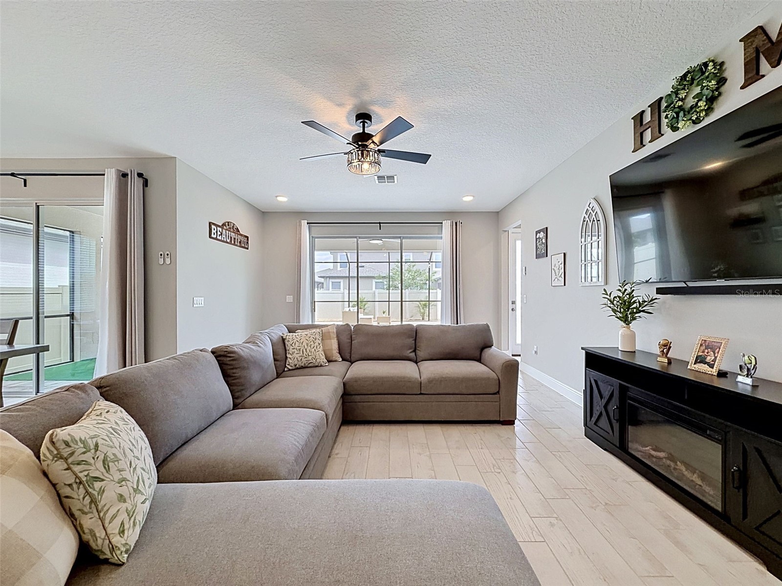 33163 Sycamore Leaf Drive Wesley Chapel FL 33545 W7885551 image25