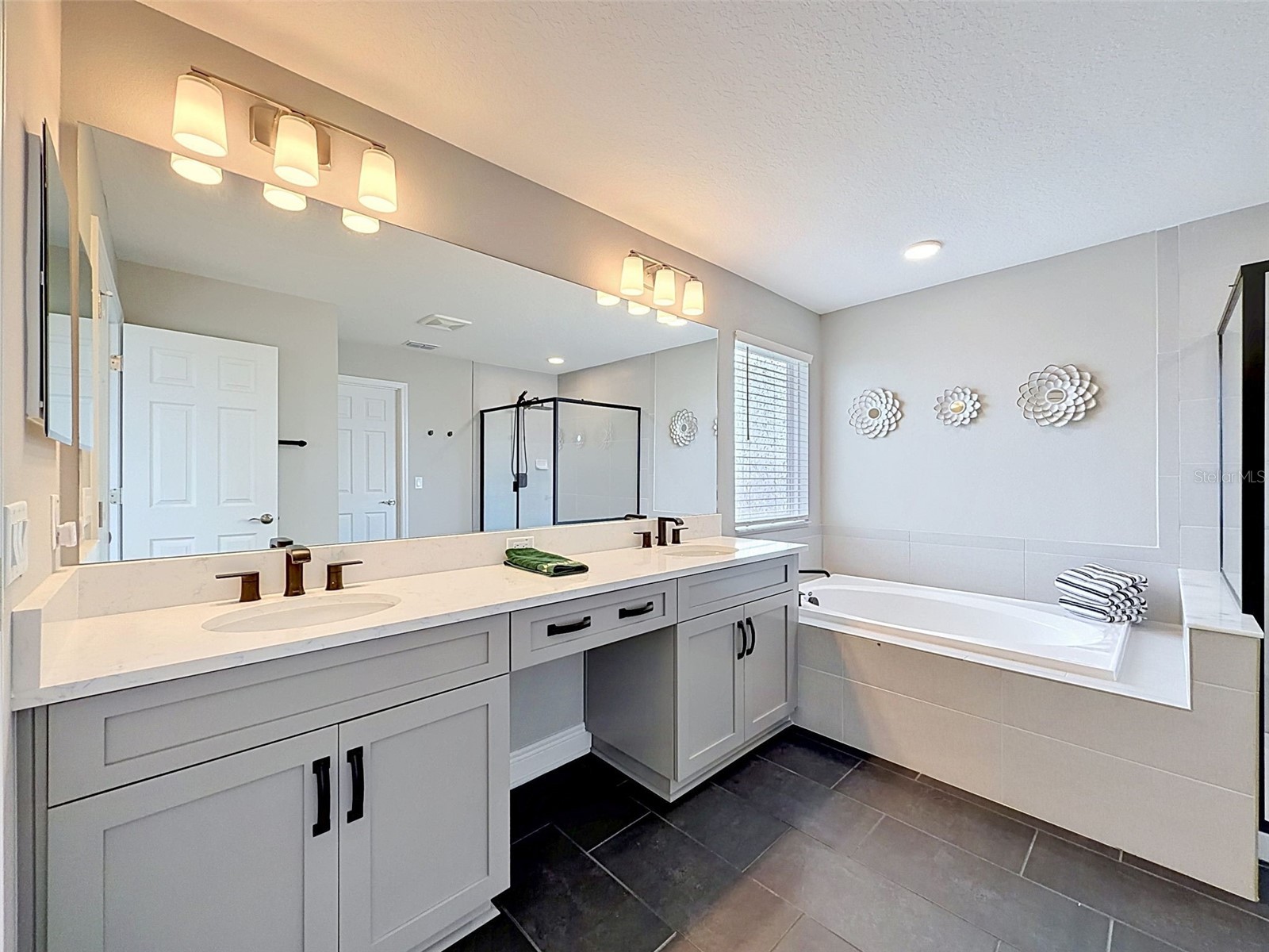 33163 Sycamore Leaf Drive Wesley Chapel FL 33545 W7885551 image42