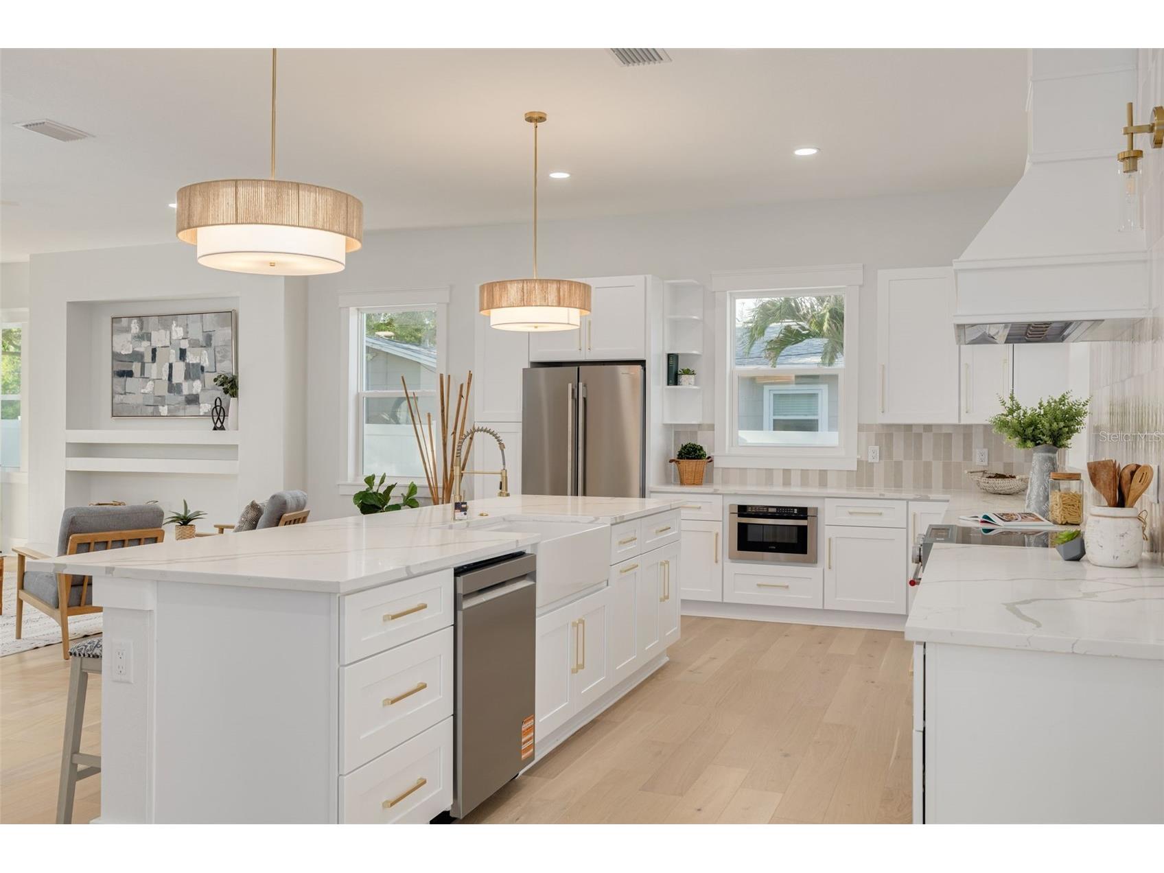 3317 15th Street N Saint Petersburg FL 33704 TB8493448 image10