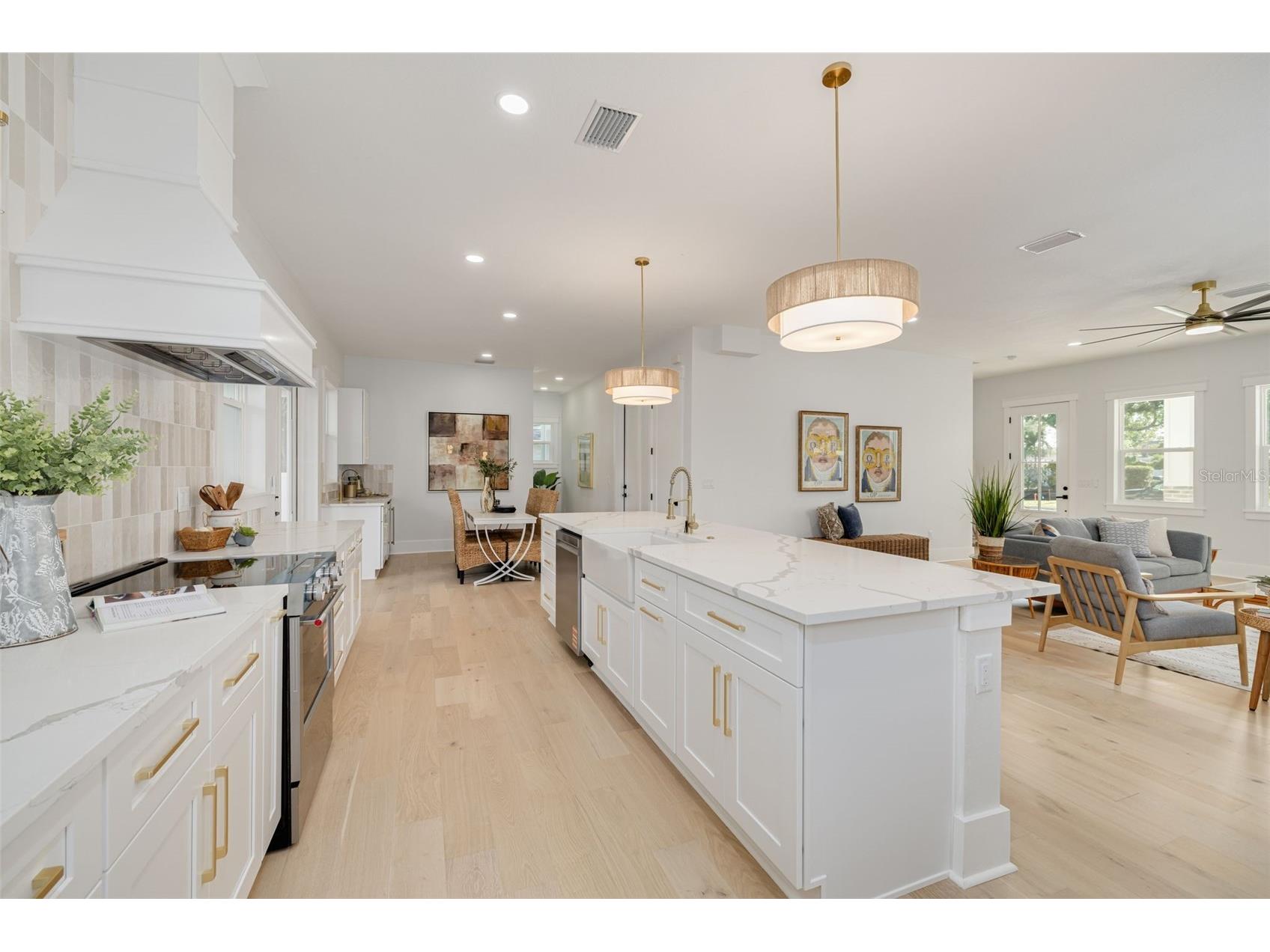 3317 15th Street N Saint Petersburg FL 33704 TB8493448 image11
