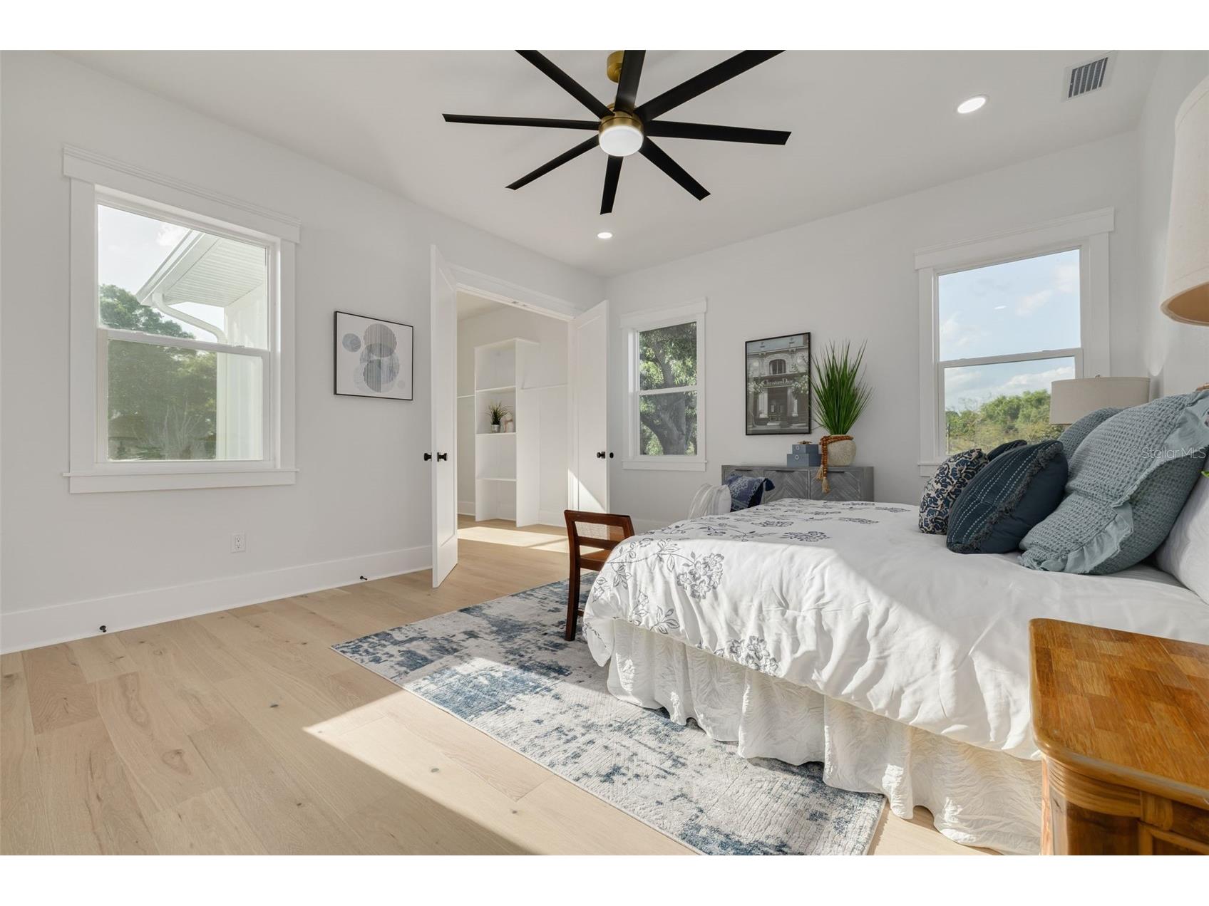 3317 15th Street N Saint Petersburg FL 33704 TB8493448 image25