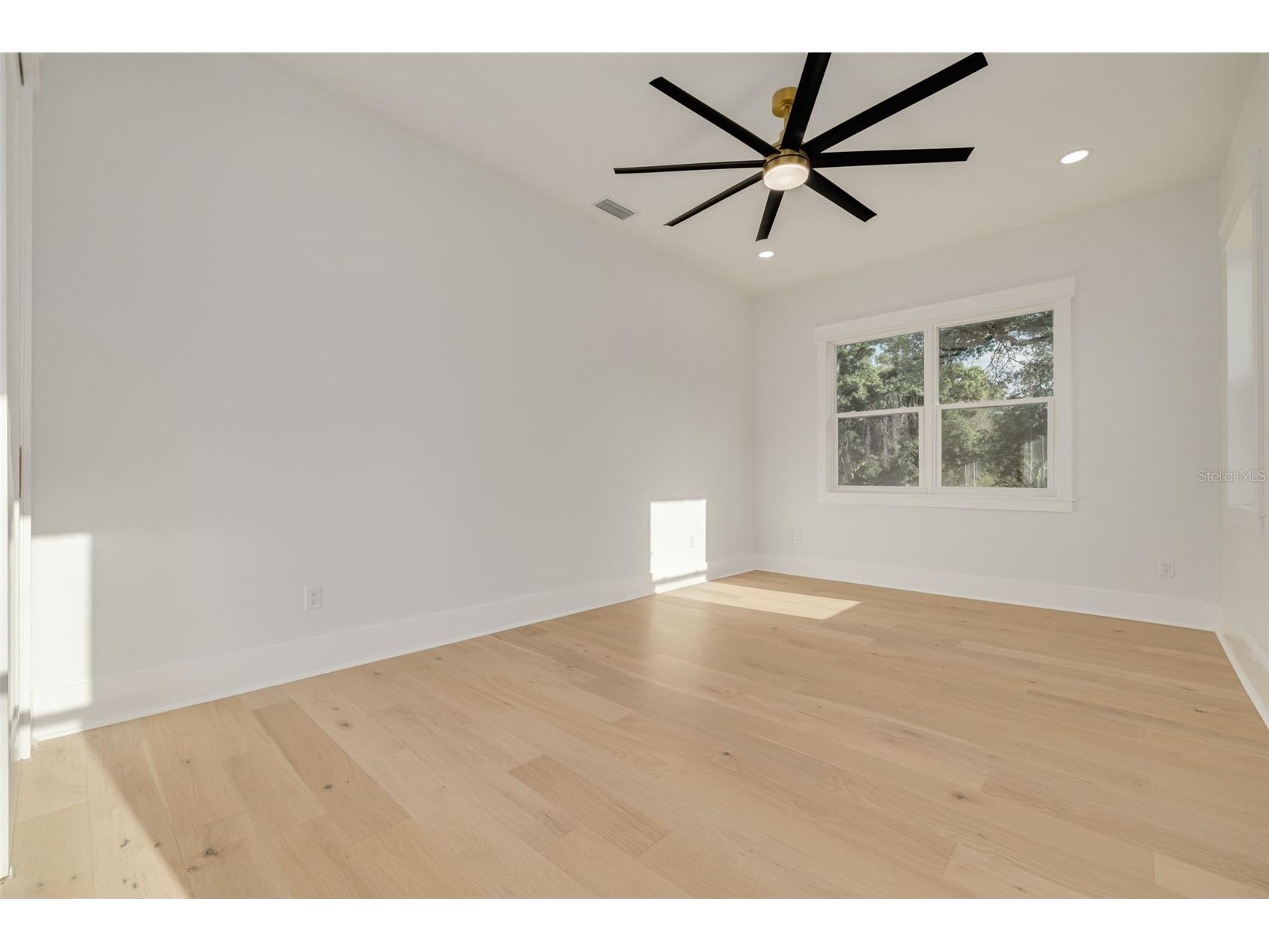 3317 15th Street N Saint Petersburg FL 33704 TB8493448 image30