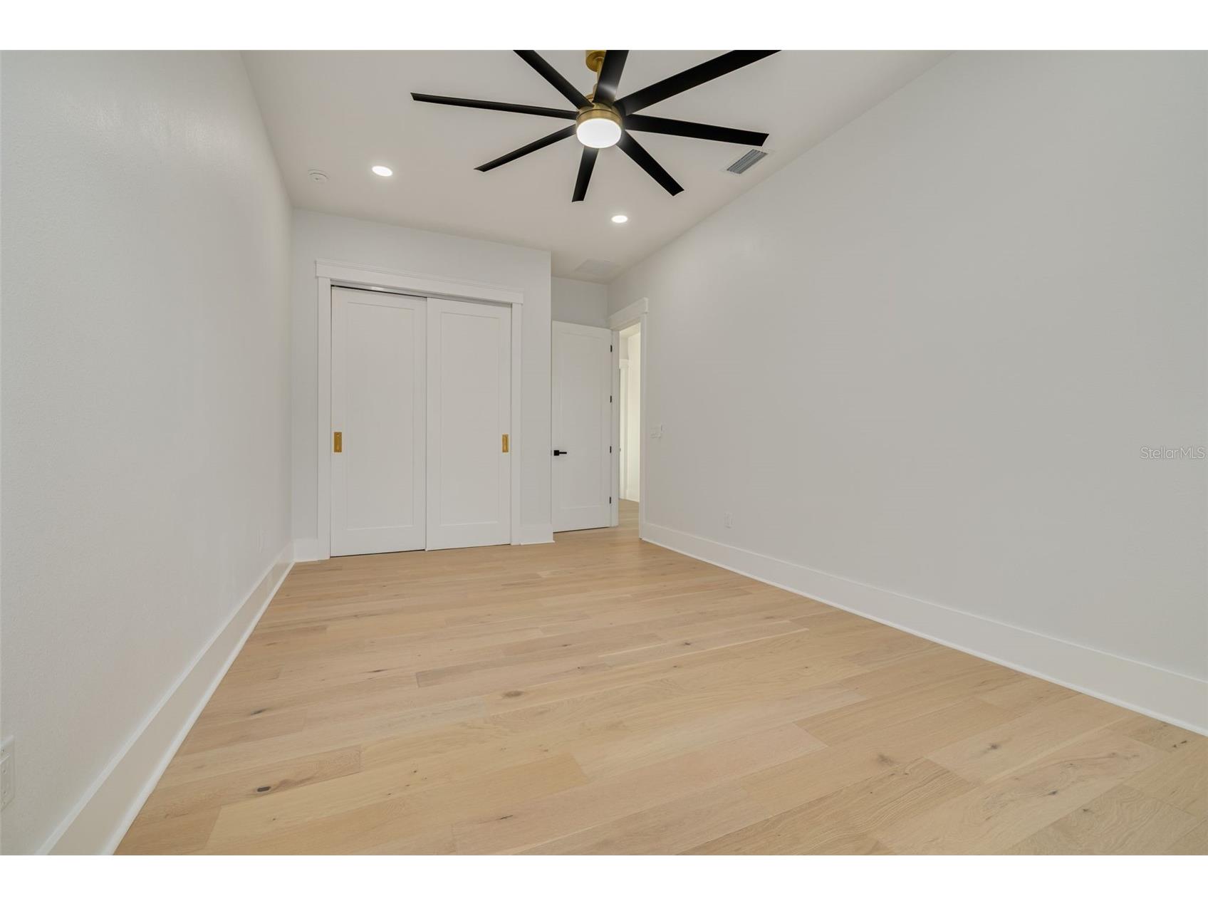 3317 15th Street N Saint Petersburg FL 33704 TB8493448 image35