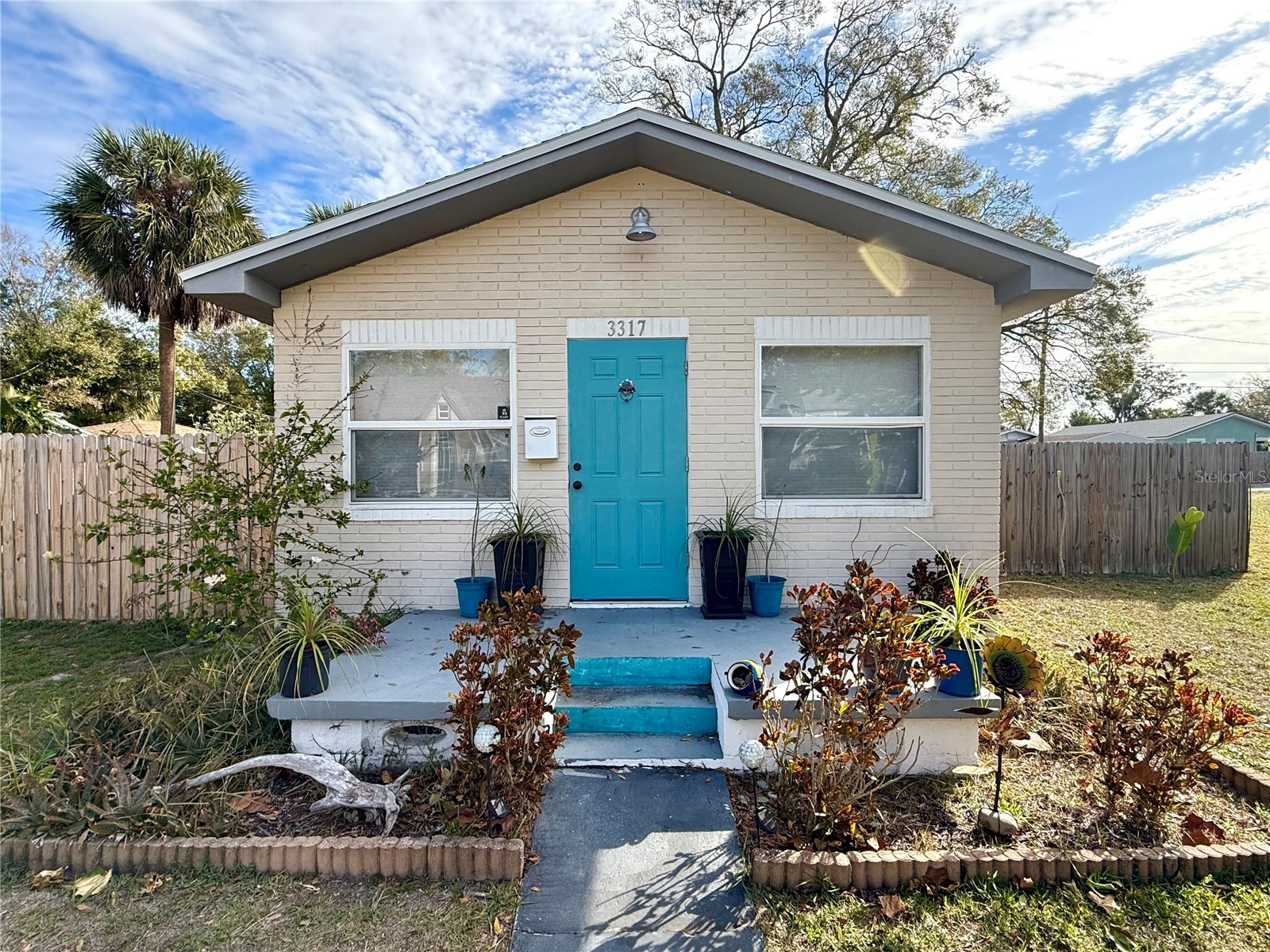 3317 18th Street N Saint Petersburg FL 33713 TB8476479 image1