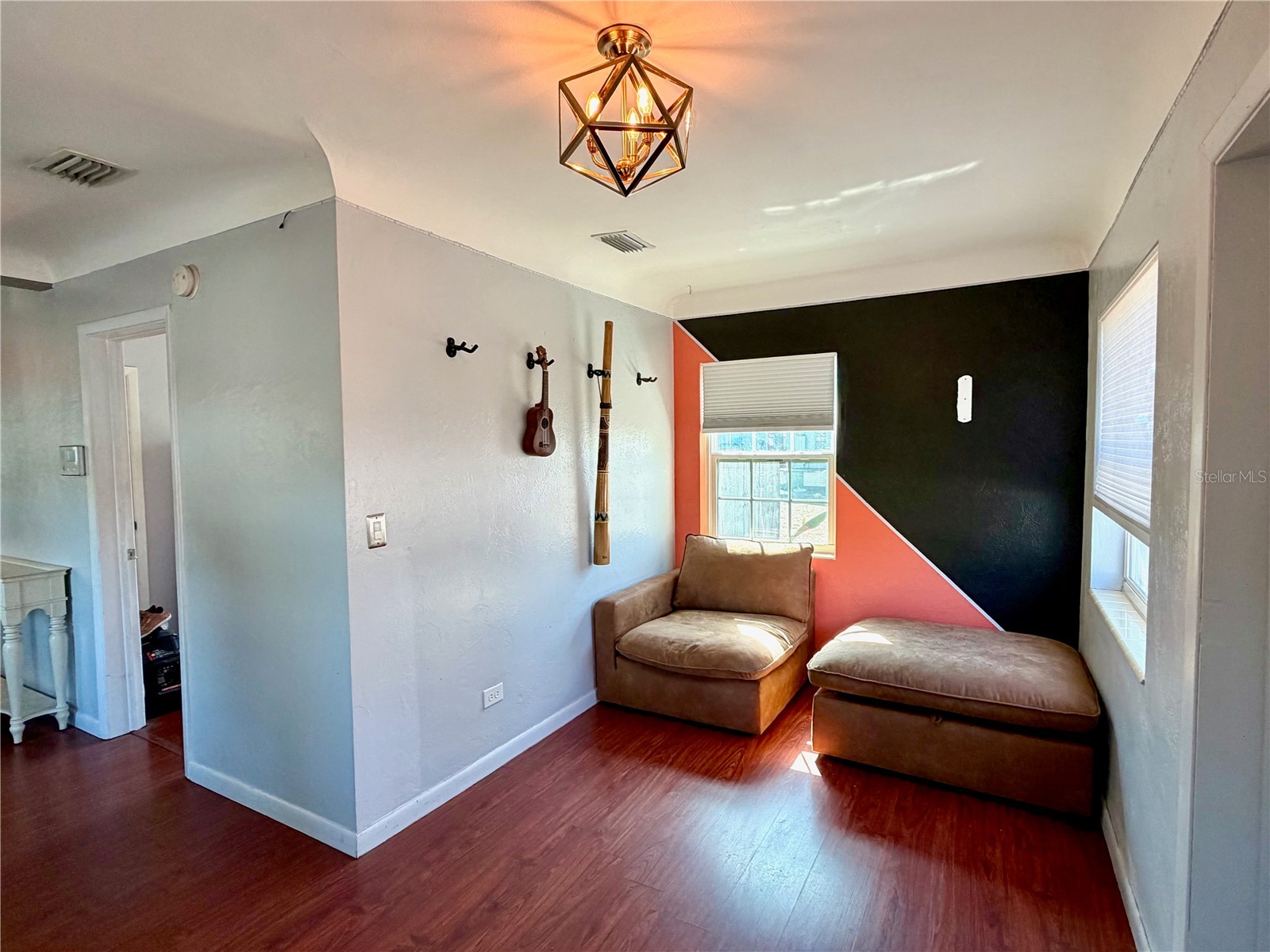 3317 18th Street N Saint Petersburg FL 33713 TB8476479 image17