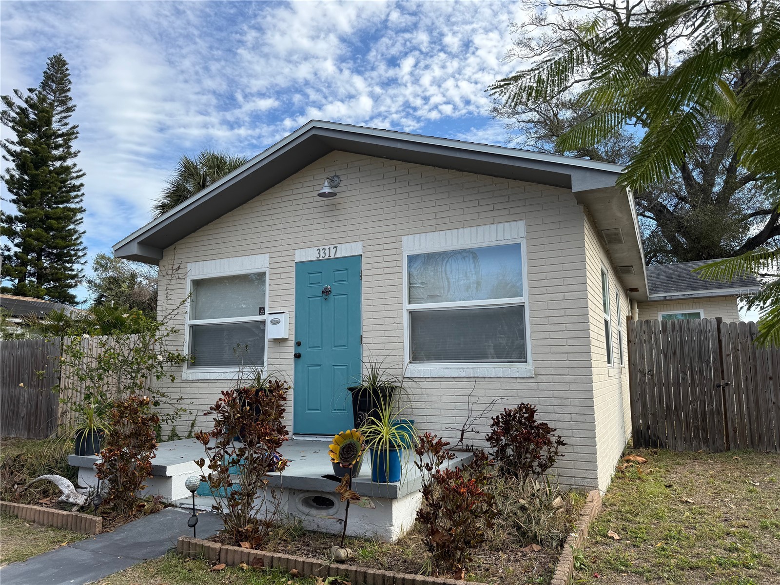3317 18th Street N Saint Petersburg FL 33713 TB8476479 image2