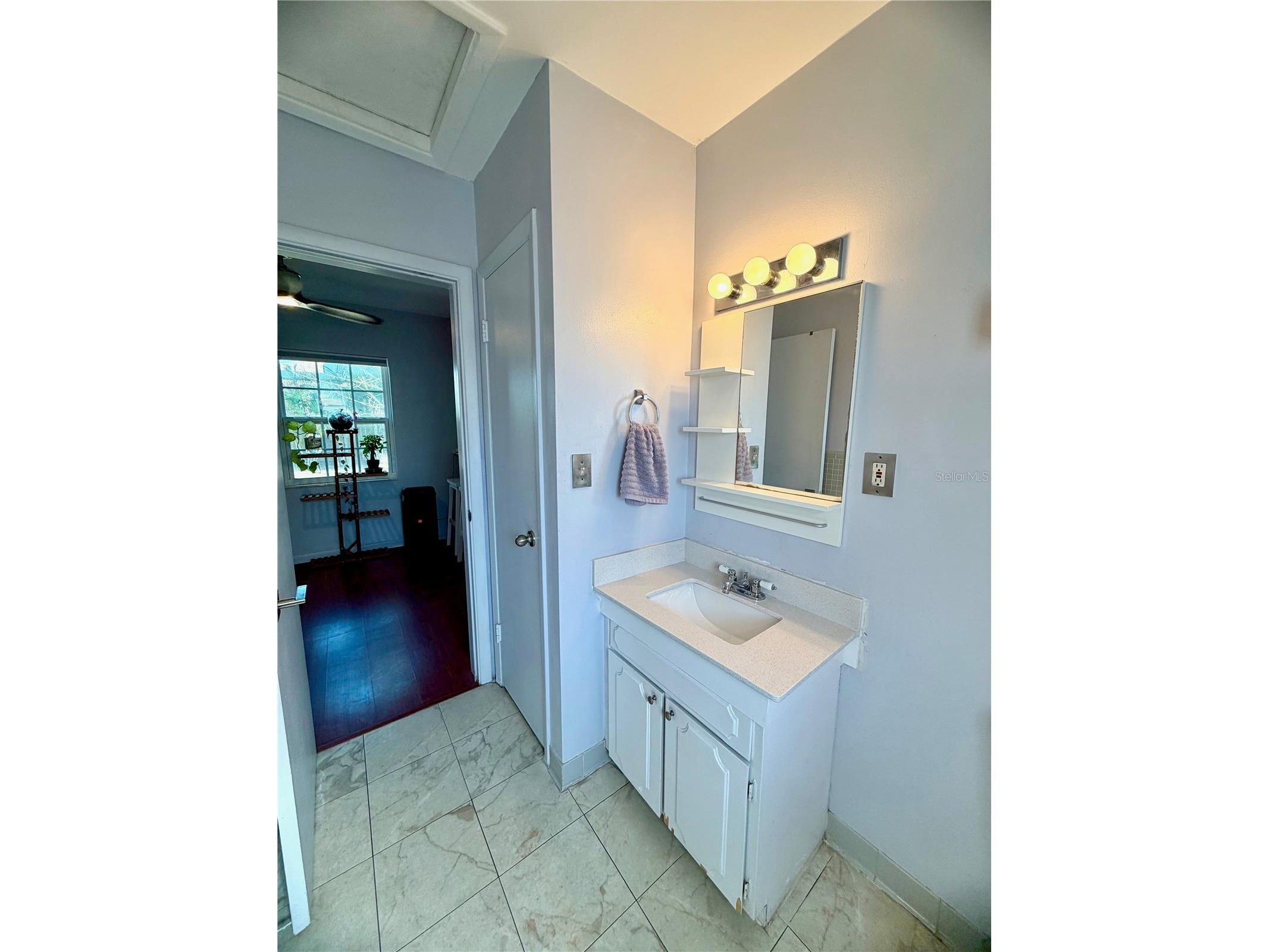 3317 18th Street N Saint Petersburg FL 33713 TB8476479 image27