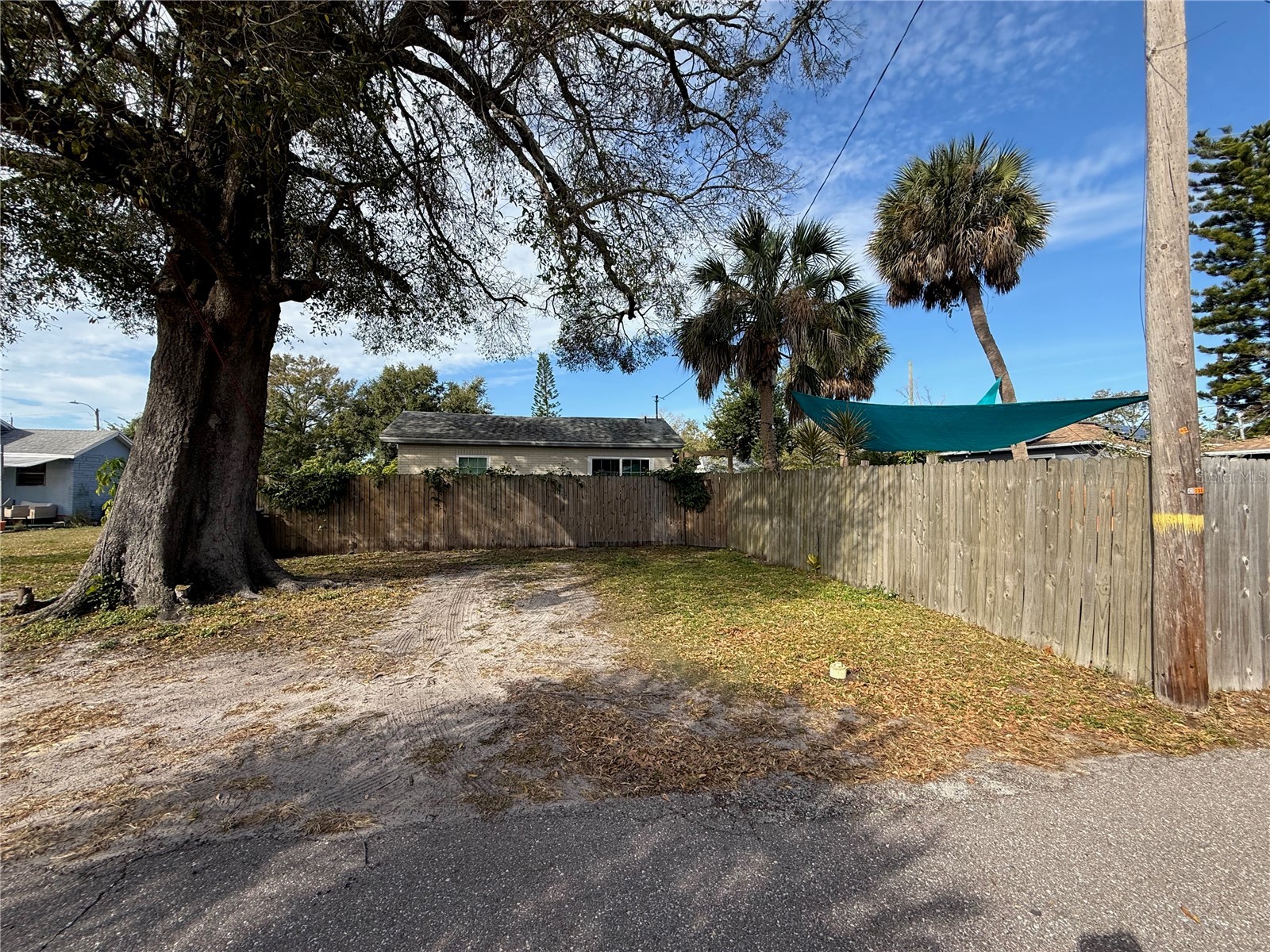 3317 18th Street N Saint Petersburg FL 33713 TB8476479 image5